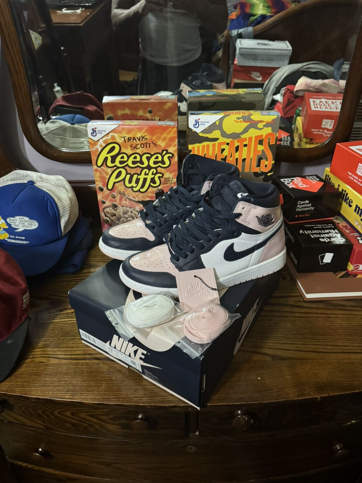 Jordan Brand Jordan 1 Bubble Gum Size US 8.5 / EU 41-42 - 1 Thumbnail