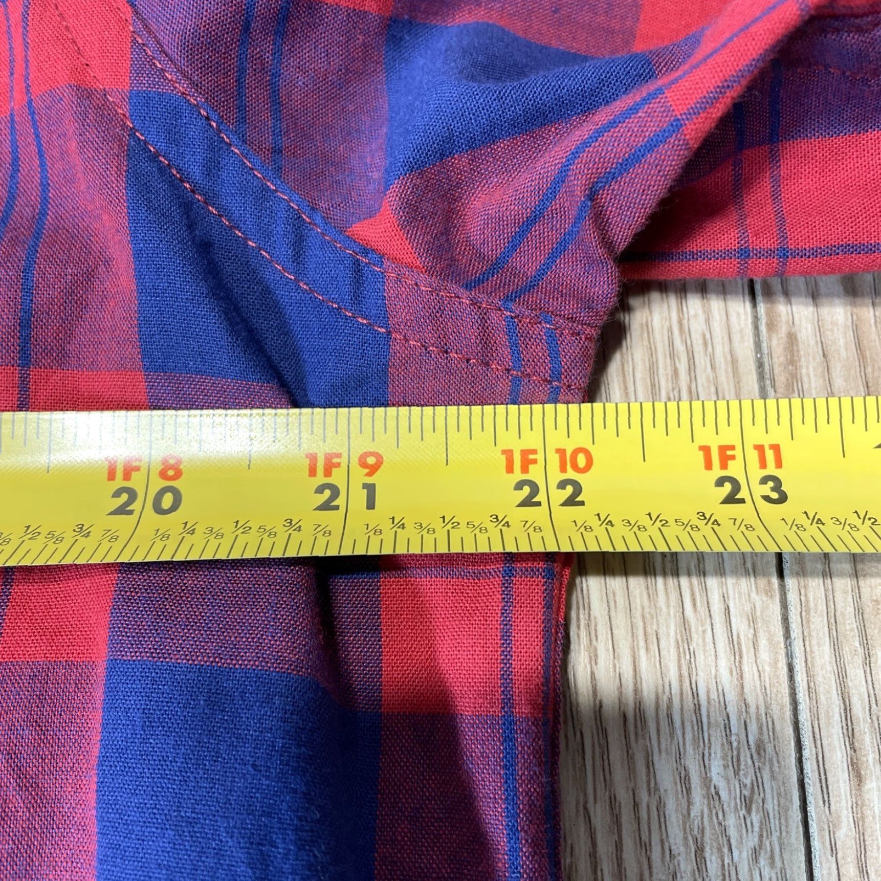 Wrangler VINTAGE Wrangler Red Plaid Button-Up Shirt Mens Medium Long Sleeve Pearl Snap Size US M / EU 48-50 / 2 - 6 Thumbnail