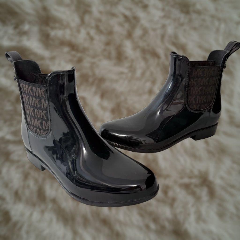 Michael Kors Michael Kors Women’s Black Rubber Rain Boots Size 8 Monogram Logo Chelsea Boots Size US 8 / IT 38 - 1 Thumbnail