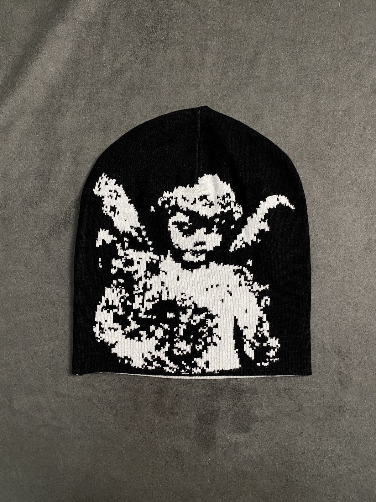 Japanese Brand Deadstock Angel Skully Graphic No Cuff Knit Black Beanie OS Size ONE SIZE - 1 Thumbnail
