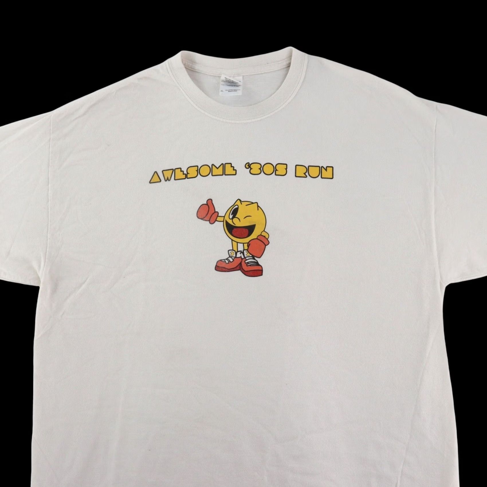 Gildan VINTAGE Pac Man Awesome 80s Run TShirt XL White Gildan Shirt Mens 80s Retro American Size US XL / EU 56 / 4 - 6 Thumbnail