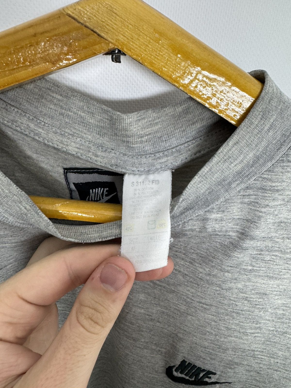 Nike Vintage 90s Nike Travis Scott Swoosh T-Shirt Washed Grey Size US M / EU 48-50 / 2 - 11 Thumbnail