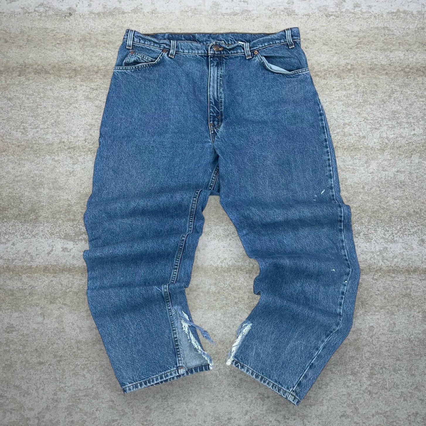 Levi's Vintage 90s Levis Jeans 550 40x32 Relaxed Flared Medium Wash Size US 40 / EU 56 - 2 Thumbnail