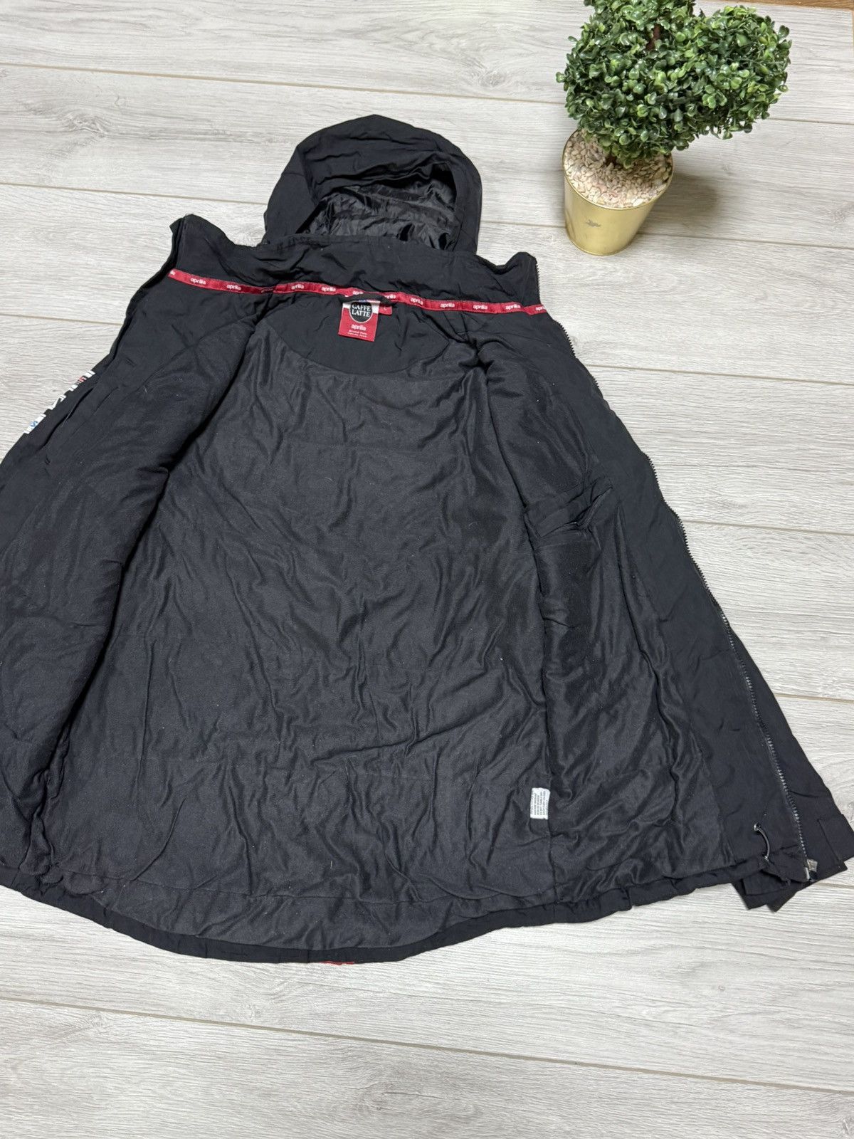 Vintage Caffe Latte Dread Aprilia jacket hooded zip racing team Size US L / EU 52-54 / 3 - 12 Thumbnail