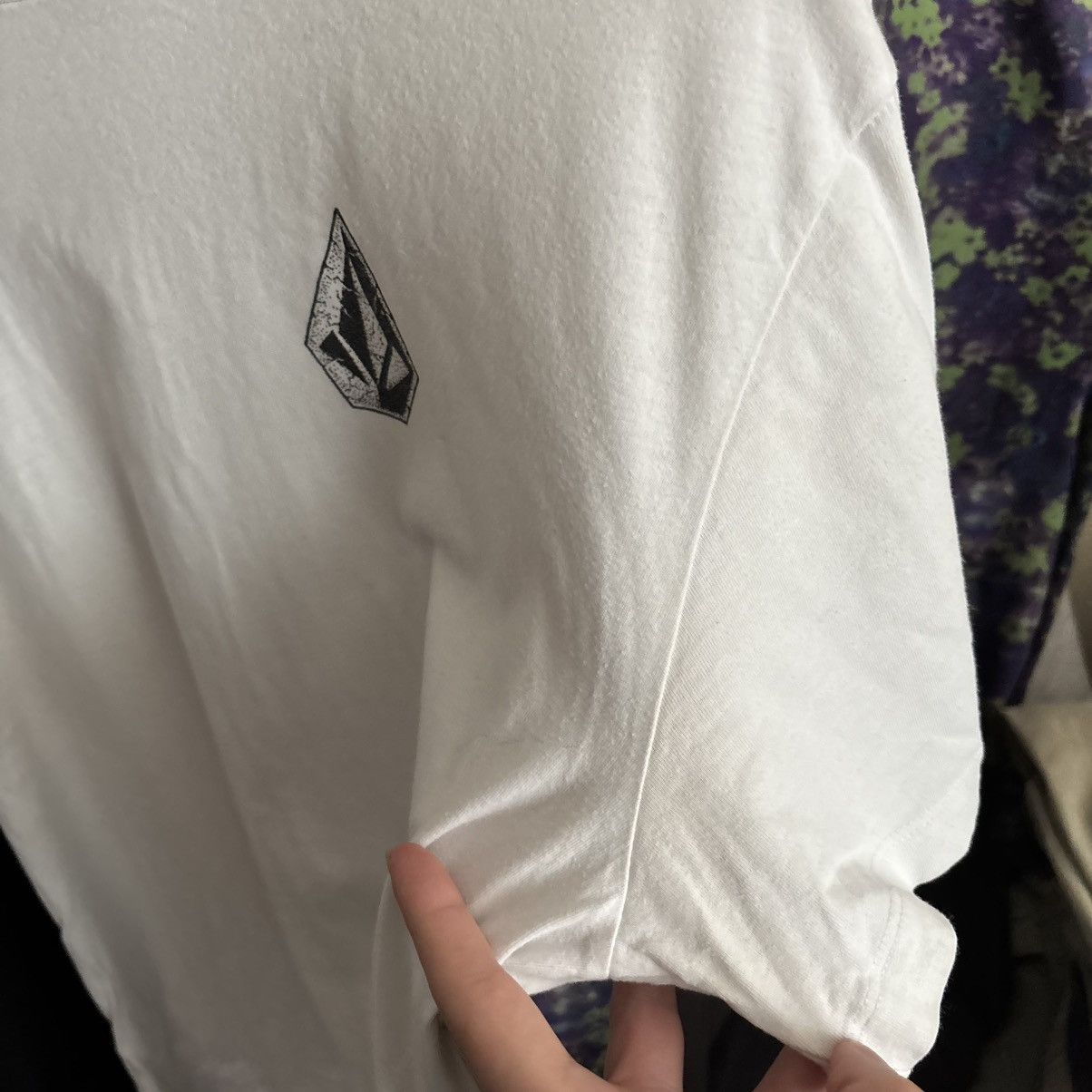 Volcom Volcom x Artist Collab Tee – Rare Graphic, Vintage Fit (L) Size US L / EU 52-54 / 3 - 6 Thumbnail