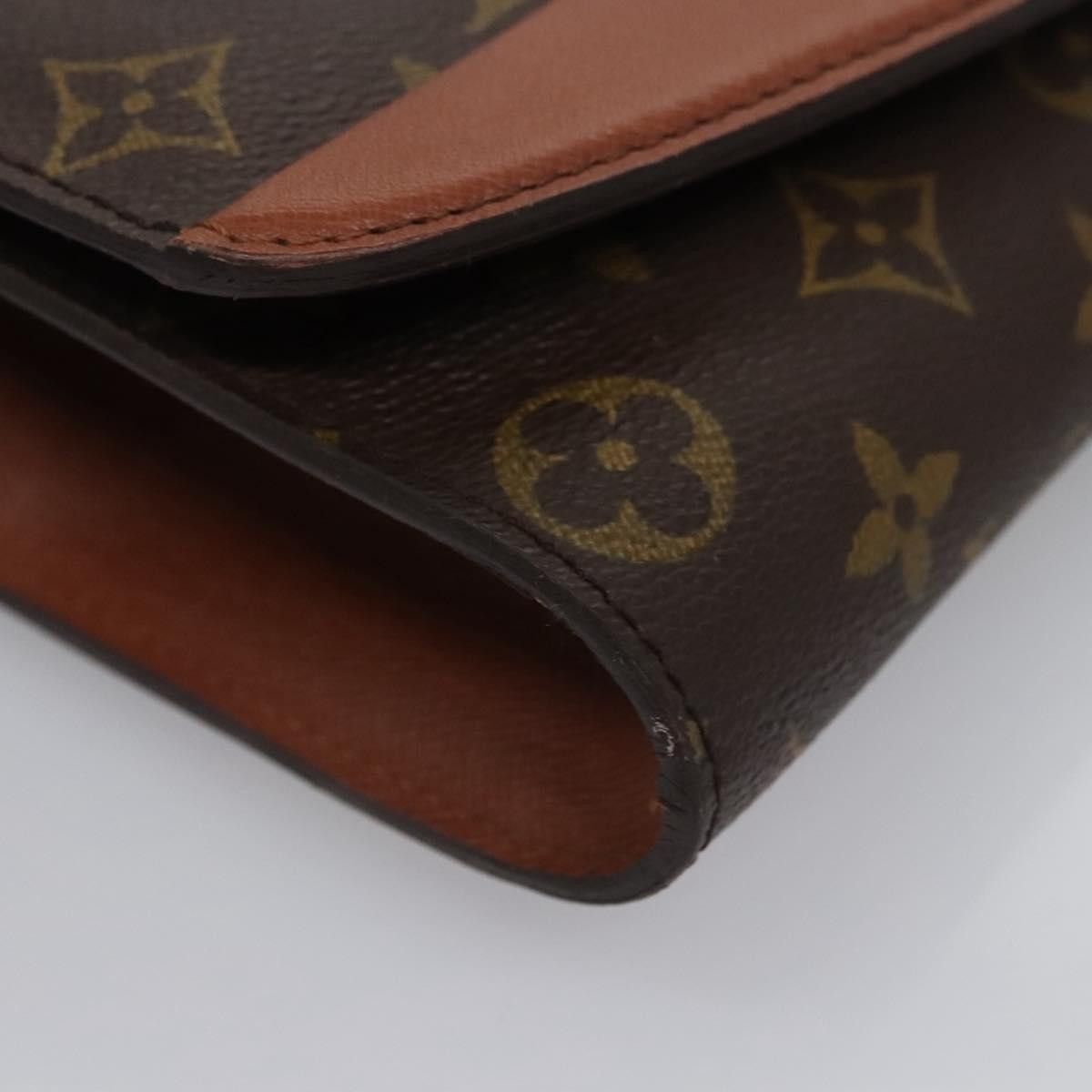 Louis Vuitton LOUIS VUITTON Monogram Bordeaux 27 Shoulder Bag M51797 Size ONE SIZE - 15 Thumbnail
