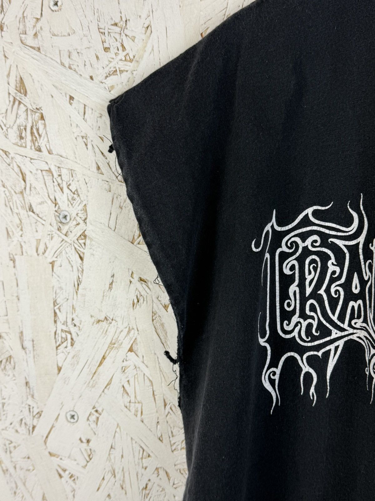 Band Tees 90s Cradle Of Filth 1998 Praise The Whore Metal Sleeveless Size US XL / EU 56 / 4 - 5 Thumbnail