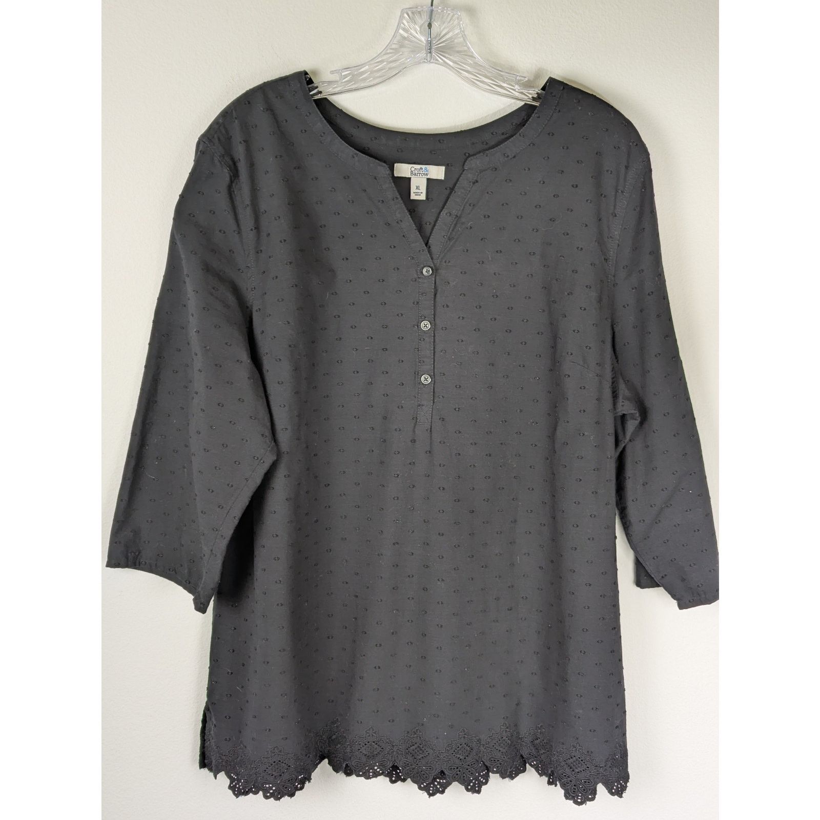 Croft & Barrow Black Eyelet 100% cotton lace trim tunic Sz XL 3 button Size XL / US 12-14 / IT 48-50 - 1 Thumbnail