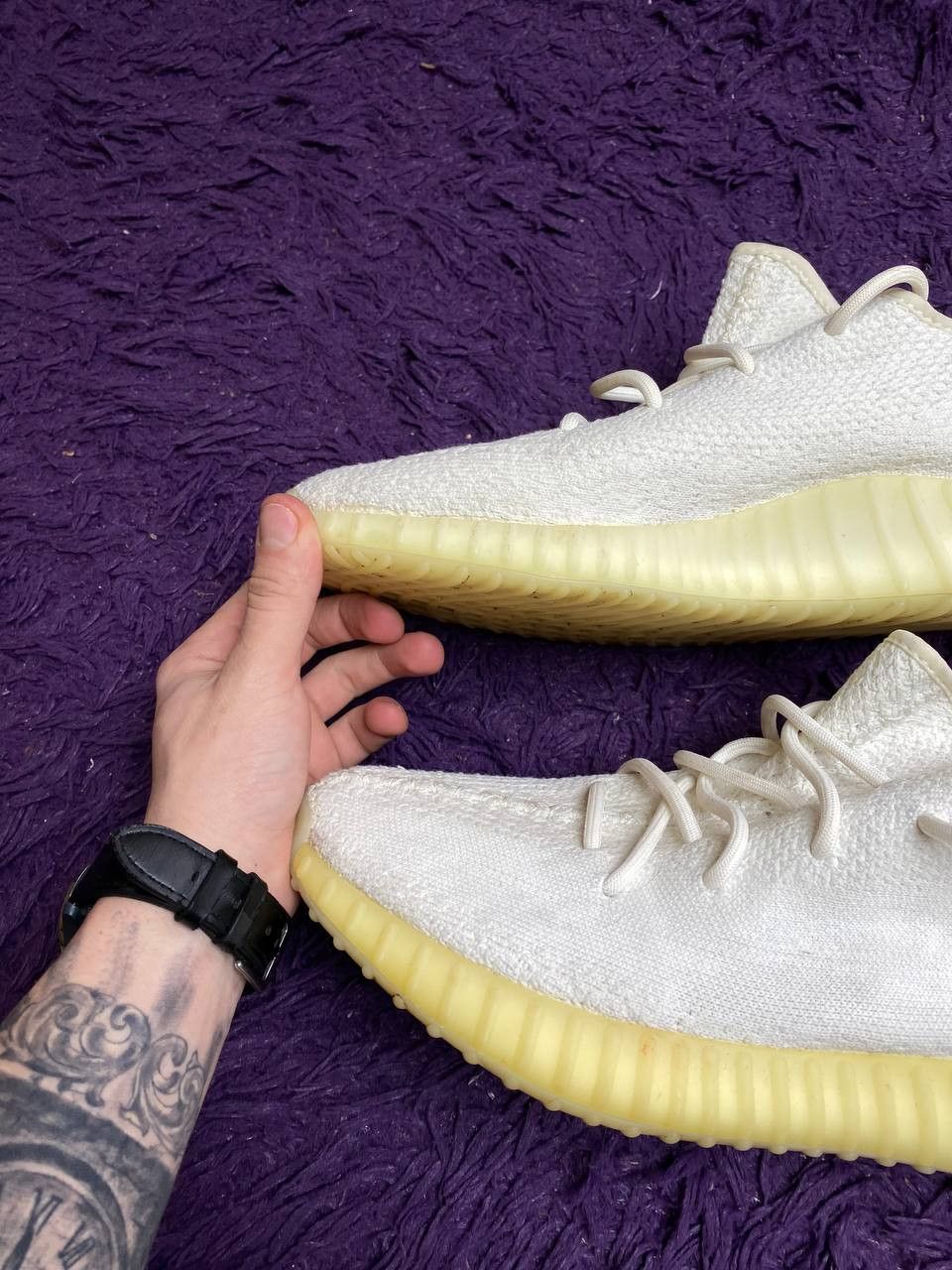 Adidas Adidas Yeezy Boost 350 V2 Cream Triple White Low Sneakers Size US 10.5 / EU 43-44 - 4 Thumbnail