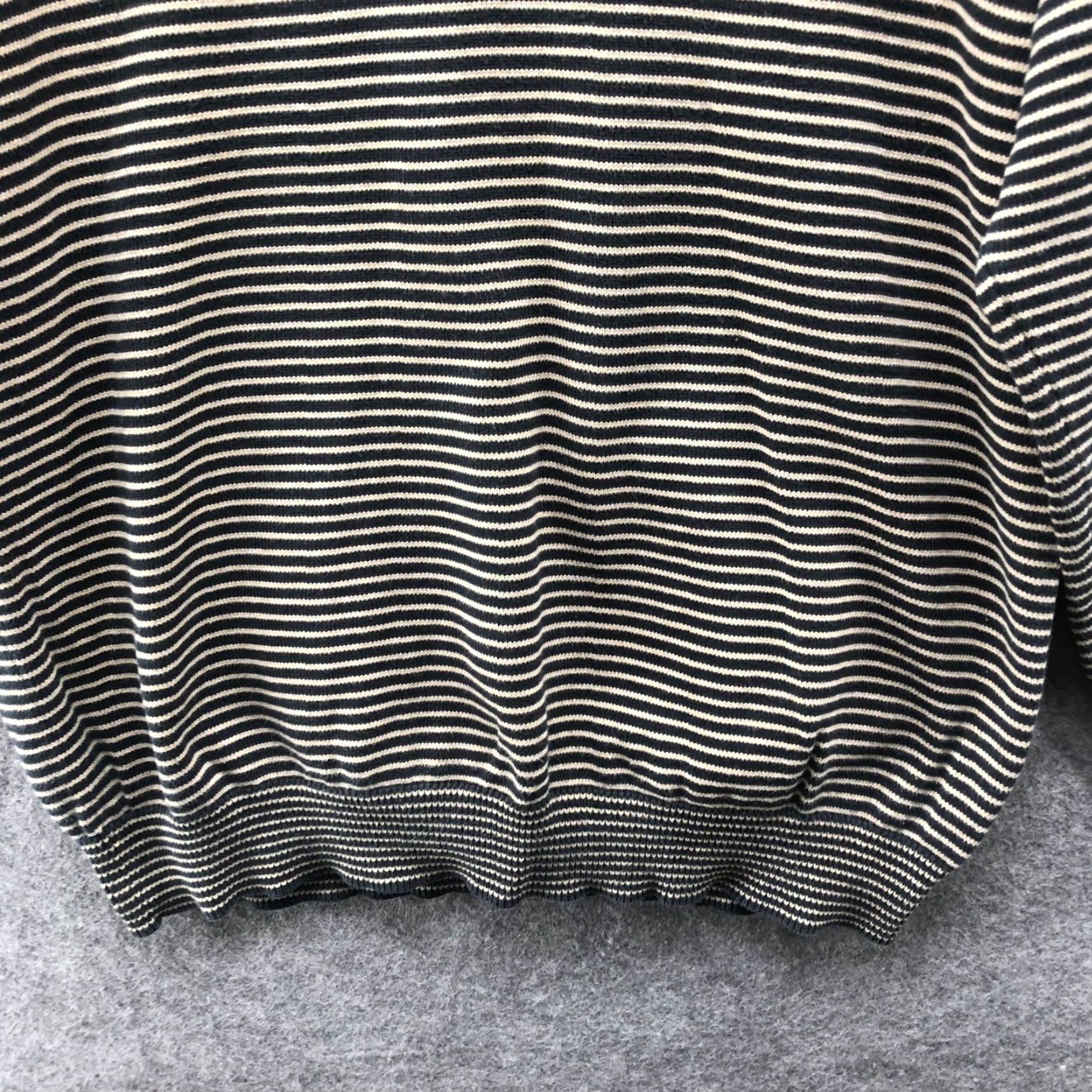Tommy Hilfiger VINTAGE Tommy Hilfiger Sweater Polo Mens M Black Striped Cotton Knit Size US M / EU 48-50 / 2 - 5 Thumbnail