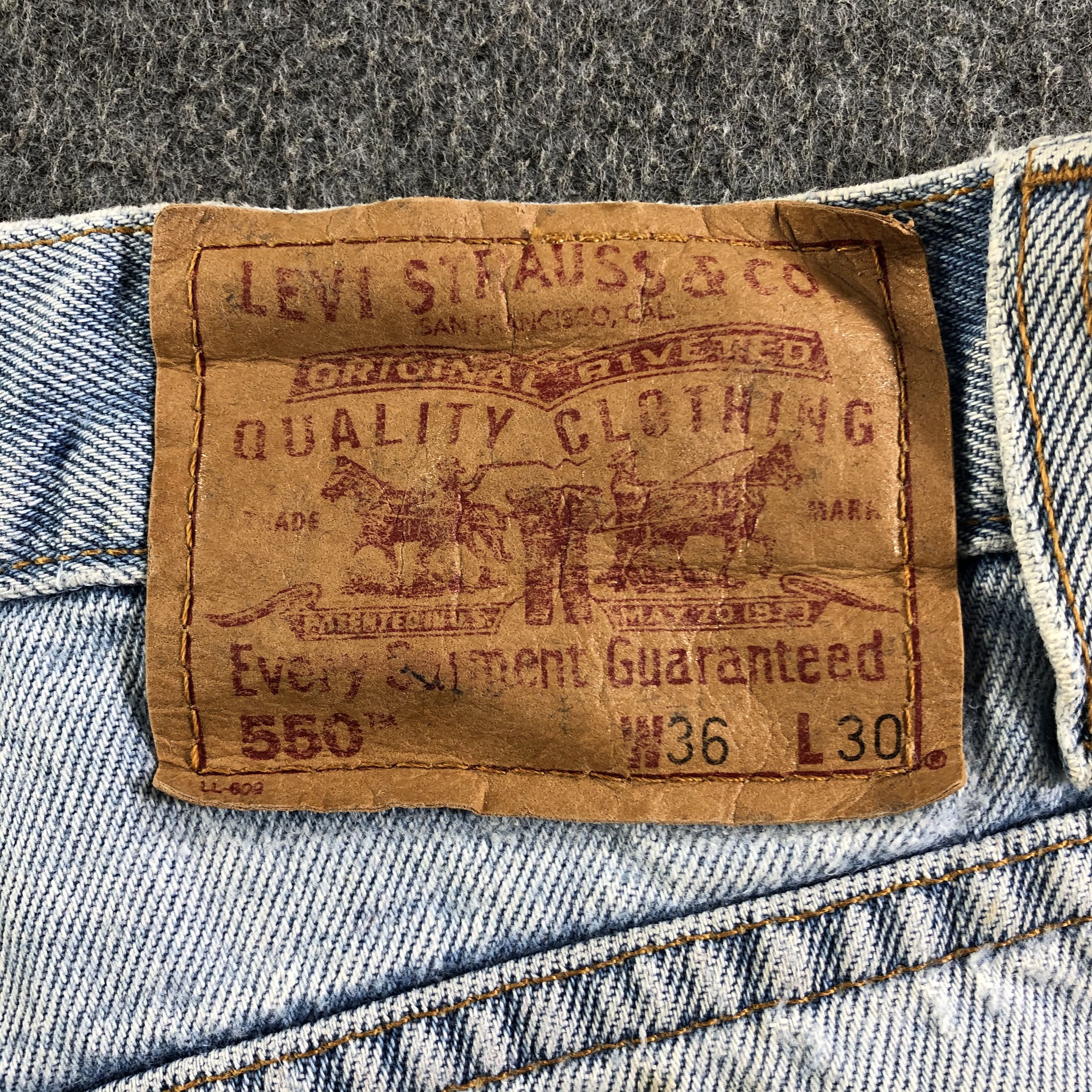 Levi's Vintage 90s Blue Wash Levis 550 Jeans-J3142 Size US 36 / EU 52 - 5 Thumbnail