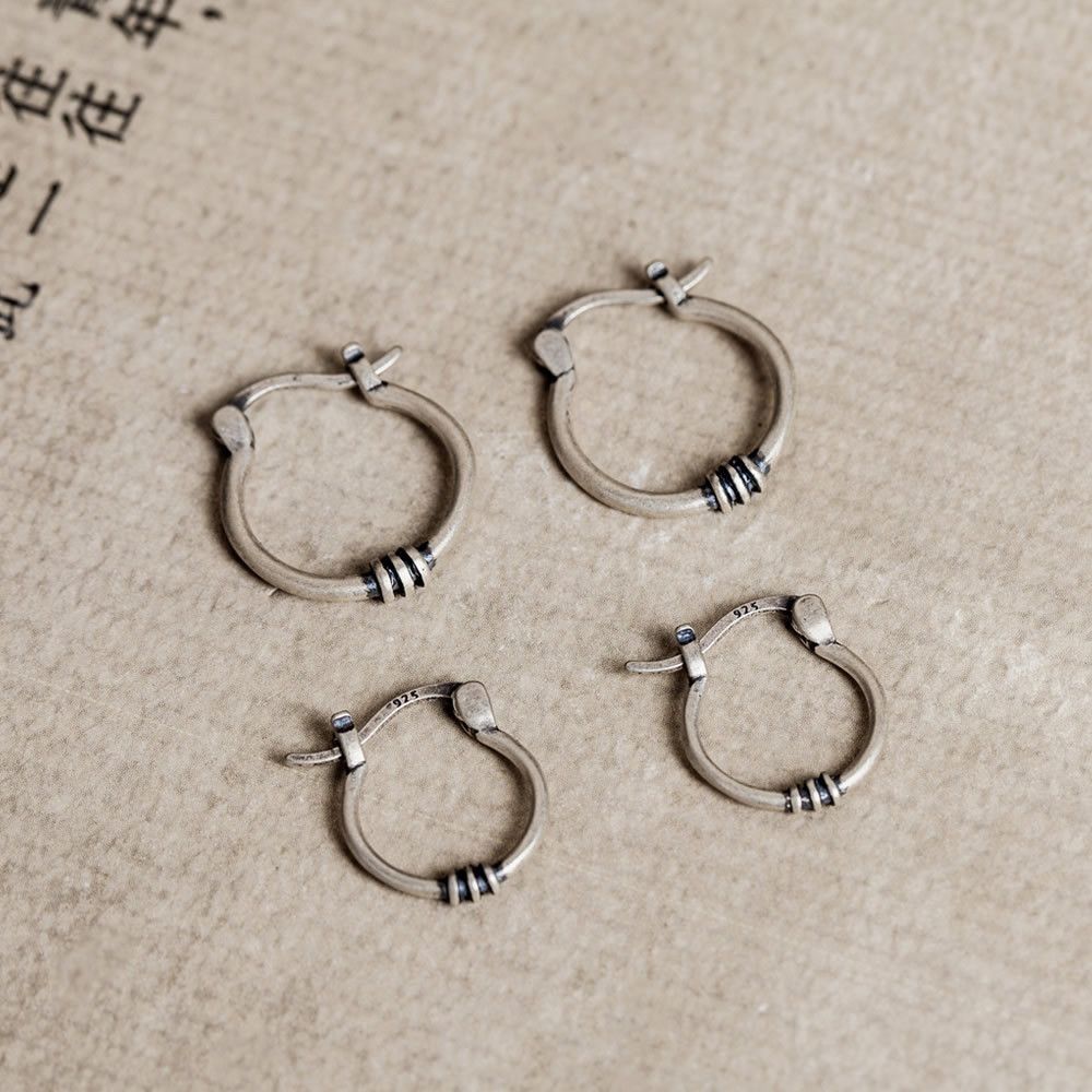 Jewelry Rare Earrings One Pairs Chrome Jewelry Size ONE SIZE - 1 Thumbnail