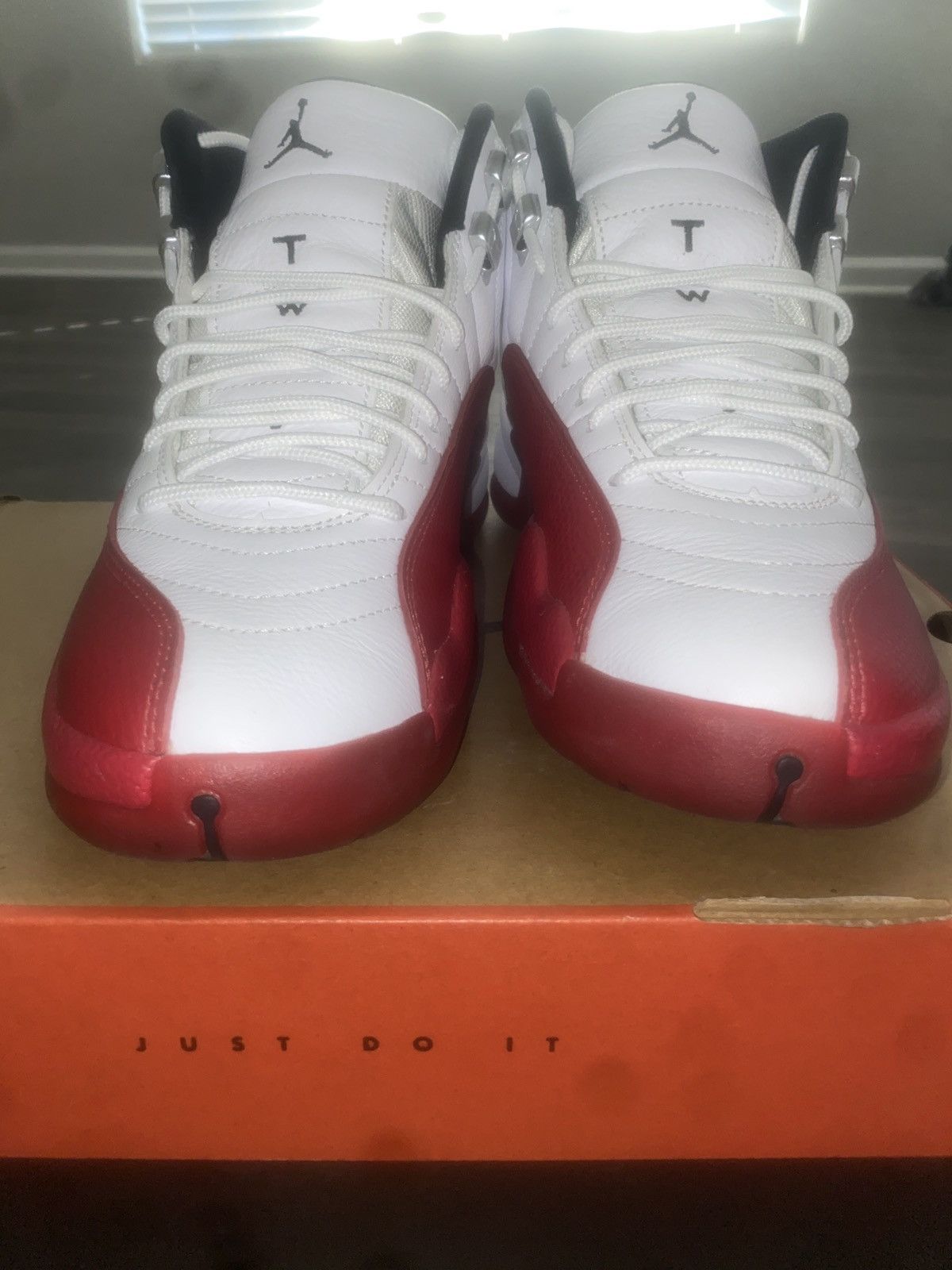 Jordan Brand Cherry 12s Size US 9 / EU 42 - 3 Thumbnail