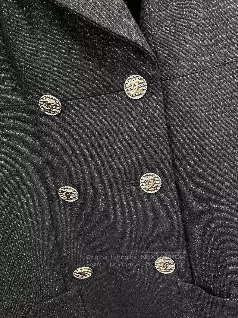 Chanel Chanel Black Double-Breasted Blazer Dress. Size US 36 / EU 52 - 2 Thumbnail