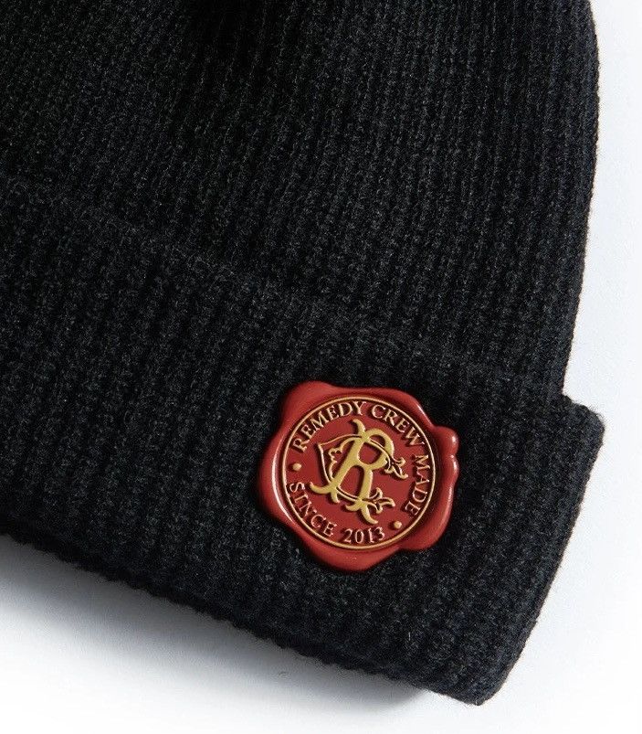 Japanese Brand Y2K fashion retro wax seal stamp knitted beanie hat Size ONE SIZE - 2 Thumbnail