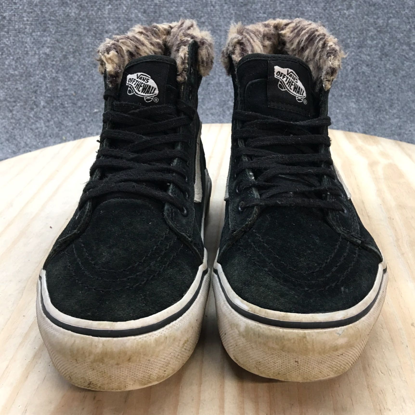 Vans Vans Off The Wall Shoes Mens 4 Womens 5.5 High Top Sneaker Black Shearling 721356 Size S / US 4 / IT 40 - 4 Thumbnail