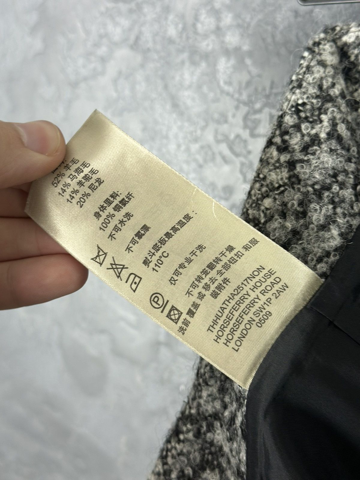 Burberry Burberry London Wool Mini Skirt Women’s Size 8 Size 30" / US 8 / IT 44 - 13 Thumbnail