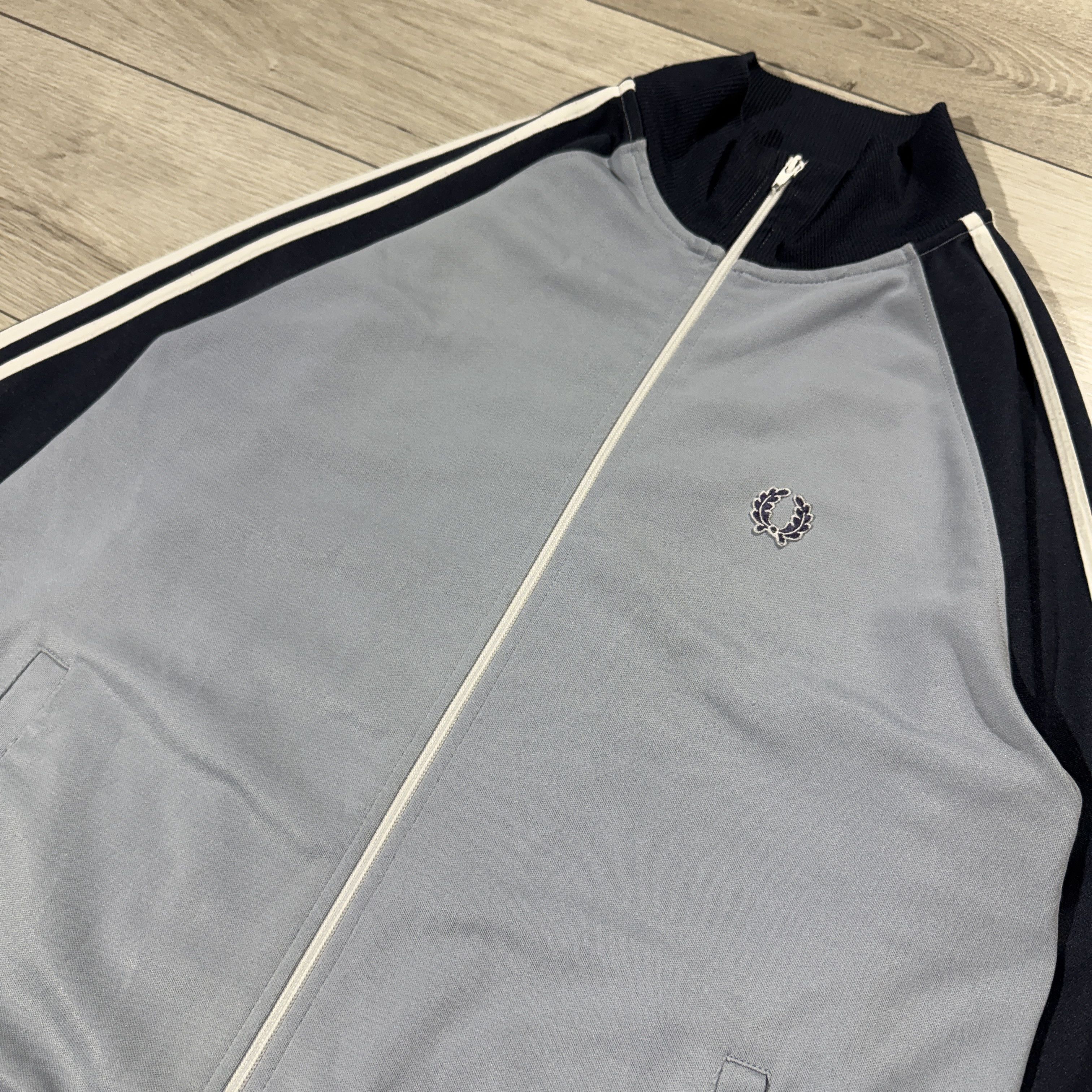 Fred Perry Vintage Fred Perry Track Jacket 90's Y2K Size XL Size US XL / EU 56 / 4 - 3 Thumbnail