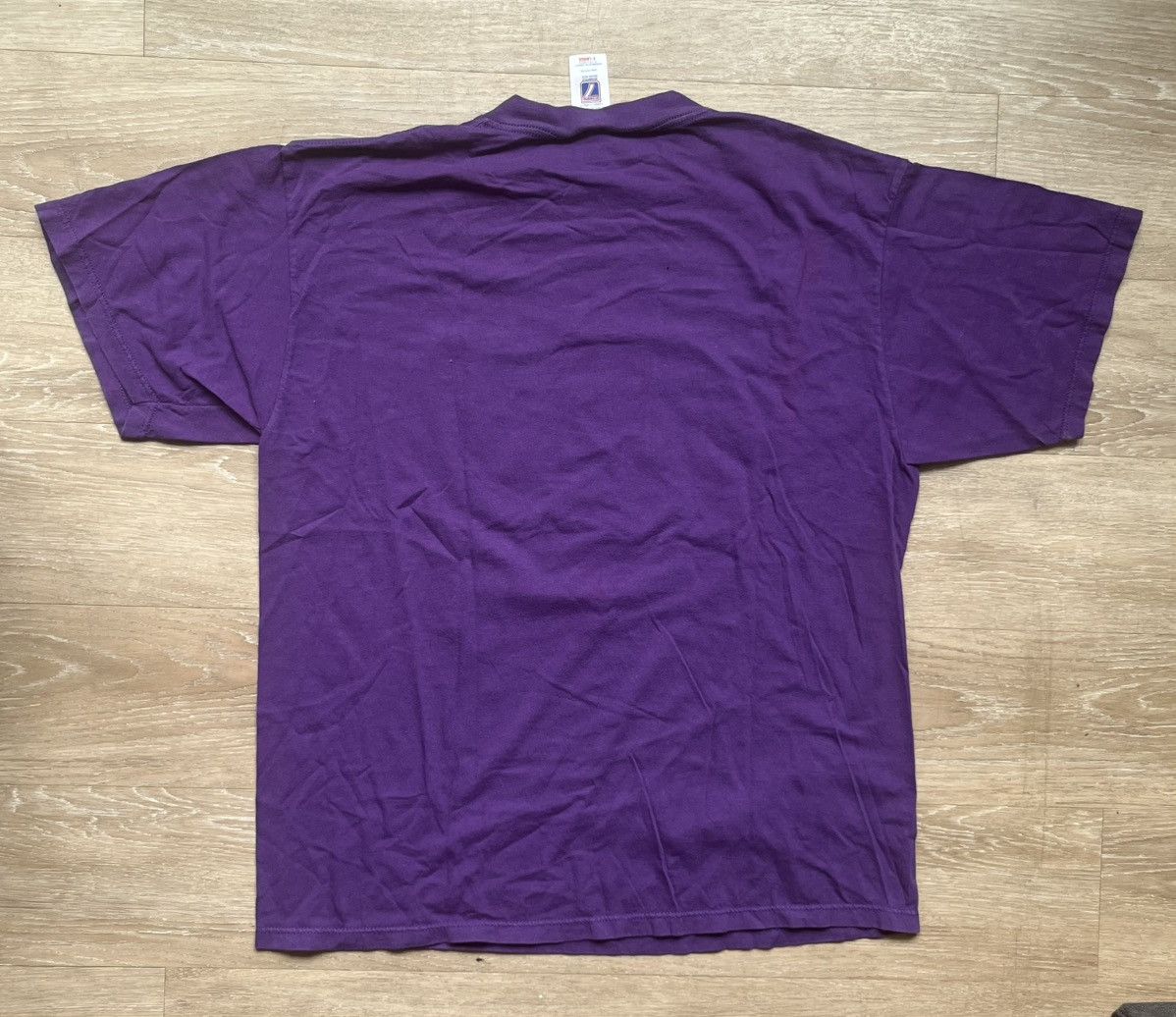 Logo 7 × NFL × Vintage Vintage 1998 Minnesota Vikings NFL Tee Size US XL / EU 56 / 4 - 2 Thumbnail