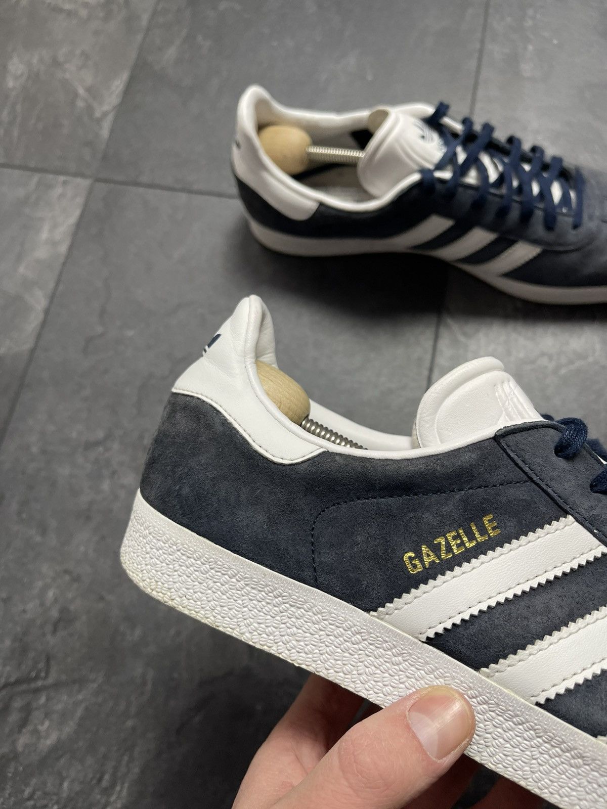 Adidas × Streetwear × Vintage Vintage adidas gazelle rare low top sneakers Size US 10 / EU 43 - 2 Thumbnail