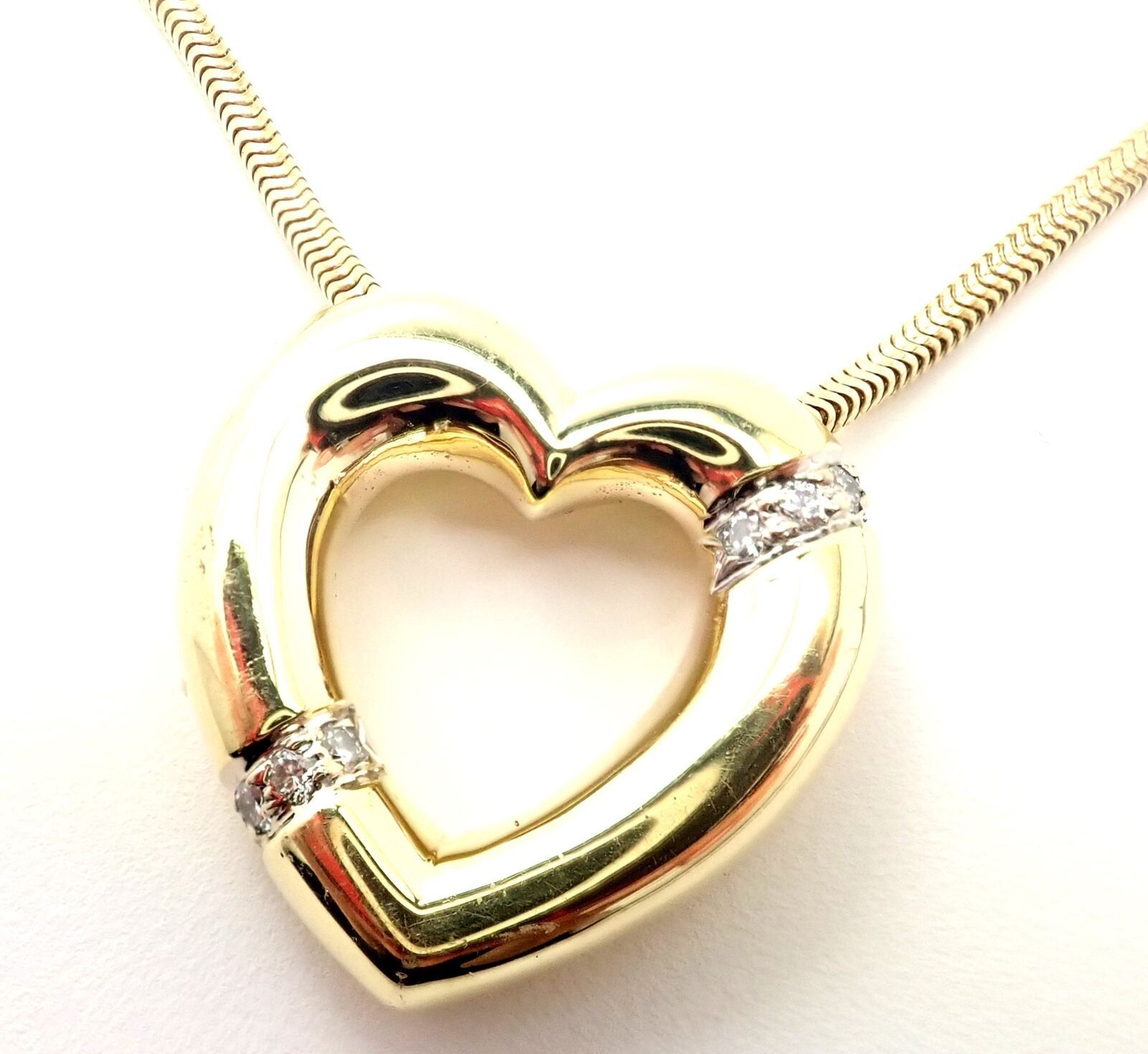 Picasso 18k Yellow Gold Diamond Heart Pendant Necklace