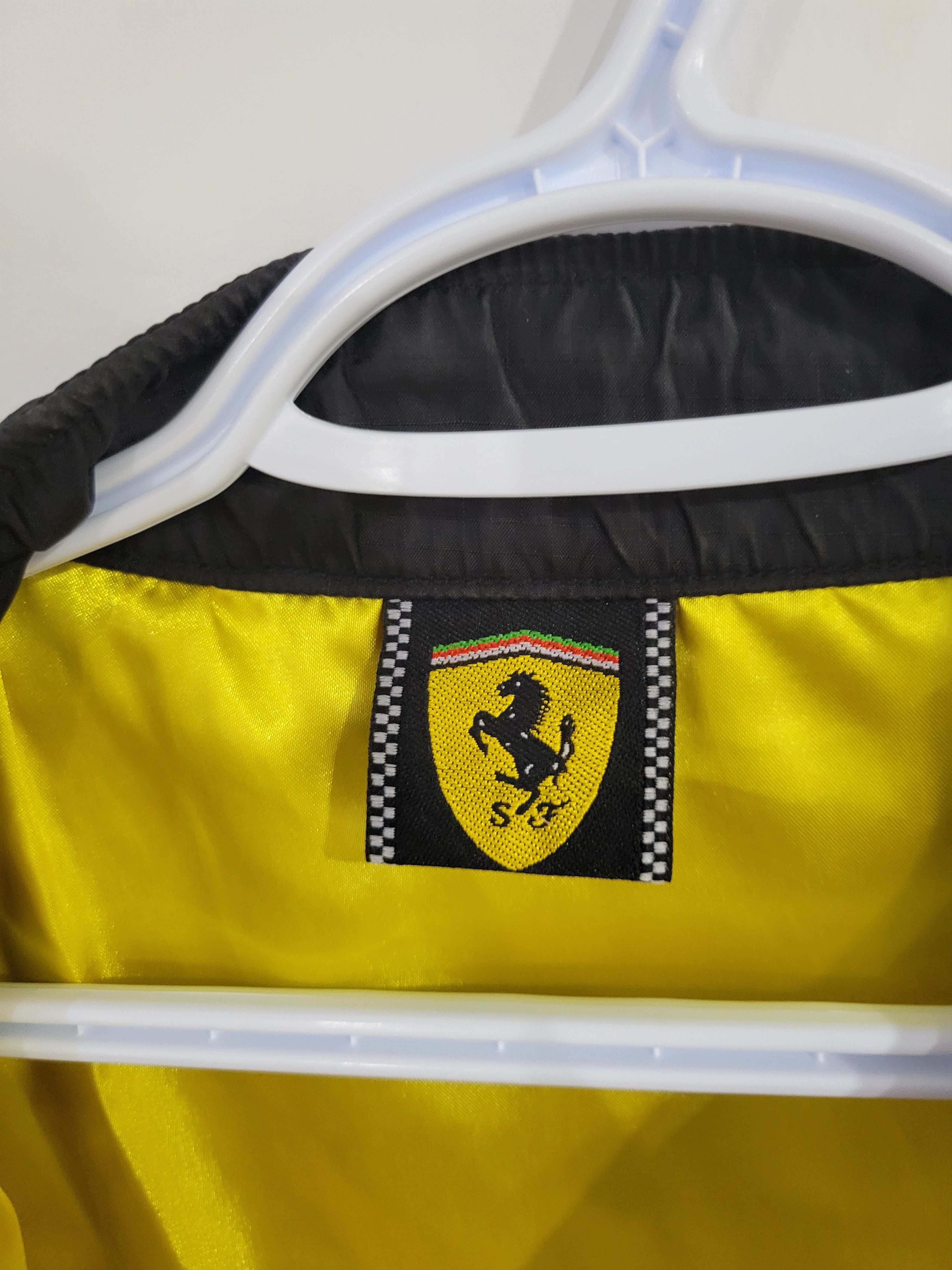 Ferrari Ferrari Racing Jacket Magnetti Merilli Formula 1 Marlboro Size US S / EU 44-46 / 1 - 11 Thumbnail