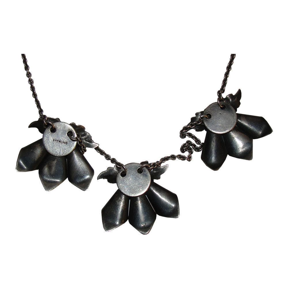 Designer Art Nouveau Sterling Triple Flower Stations Necklace Size ONE SIZE - 5 Thumbnail