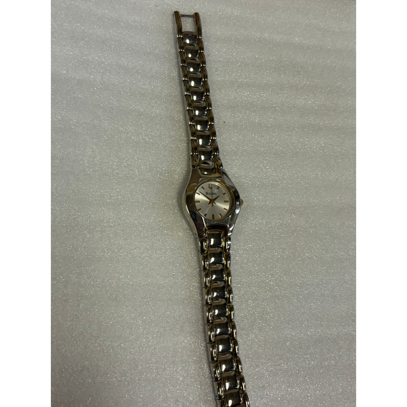 Bulova Bulova Silver Dial 2-Tone Women’s Watch! New Battery! Size ONE SIZE - 10 Thumbnail