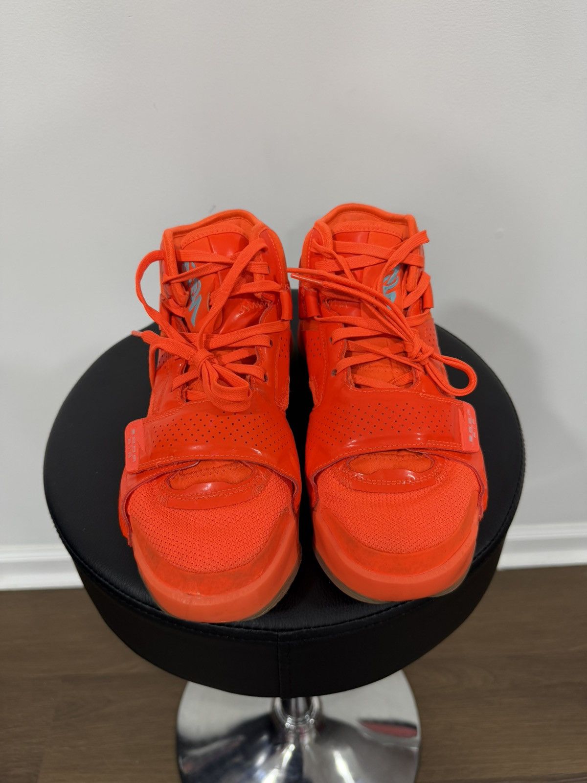 Jordan Brand Nike Jordan Zion 2 “Hyper Crimson” Size US 8.5 / EU 41-42 - 2 Thumbnail