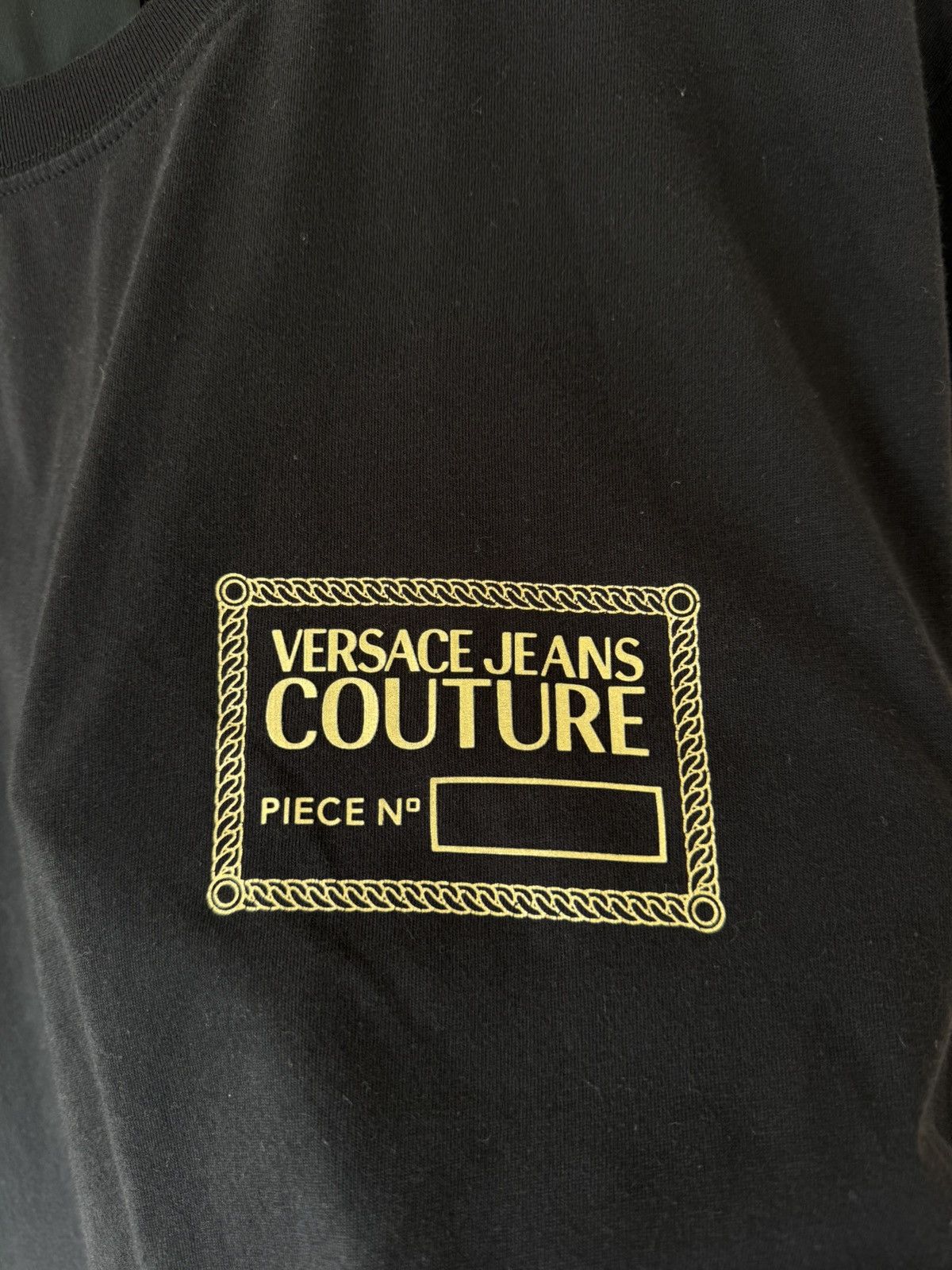 Versace Jeans Couture Versace Jeans Couture Gold Logo T-shirts Black Tee Size US XXL / EU 58 / 5 - 5 Thumbnail