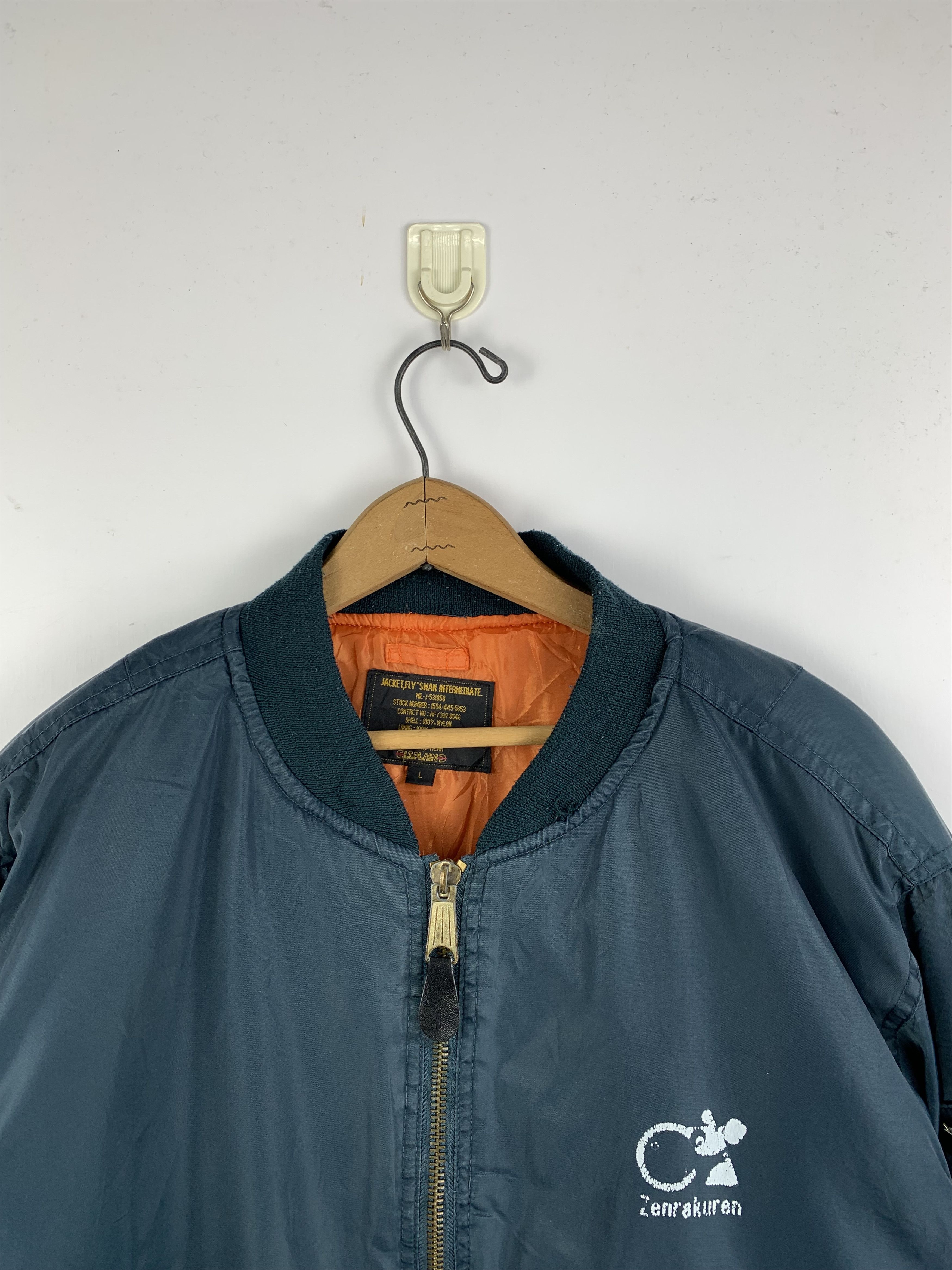 Other Vintage Flying Bomber Military Jacket J1646 Size US L / EU 52-54 / 3 - 2 Thumbnail