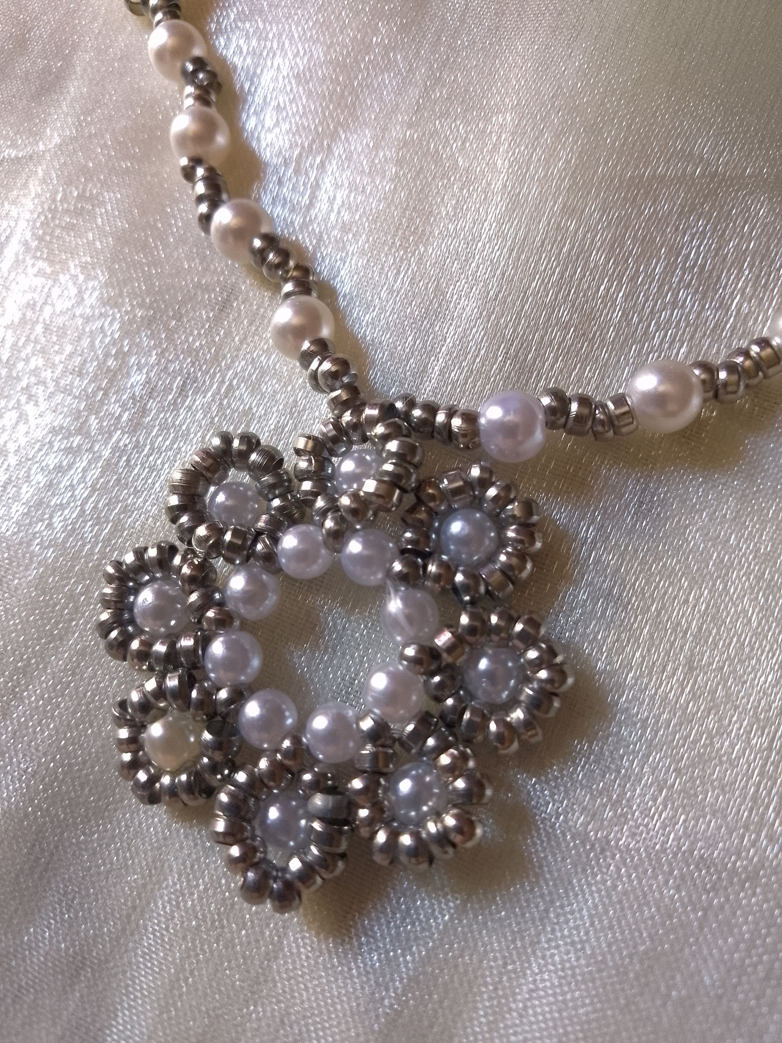 Handmade Necklace Pearls Flower Beaded Pendant Elegant Size ONE SIZE - 4 Thumbnail