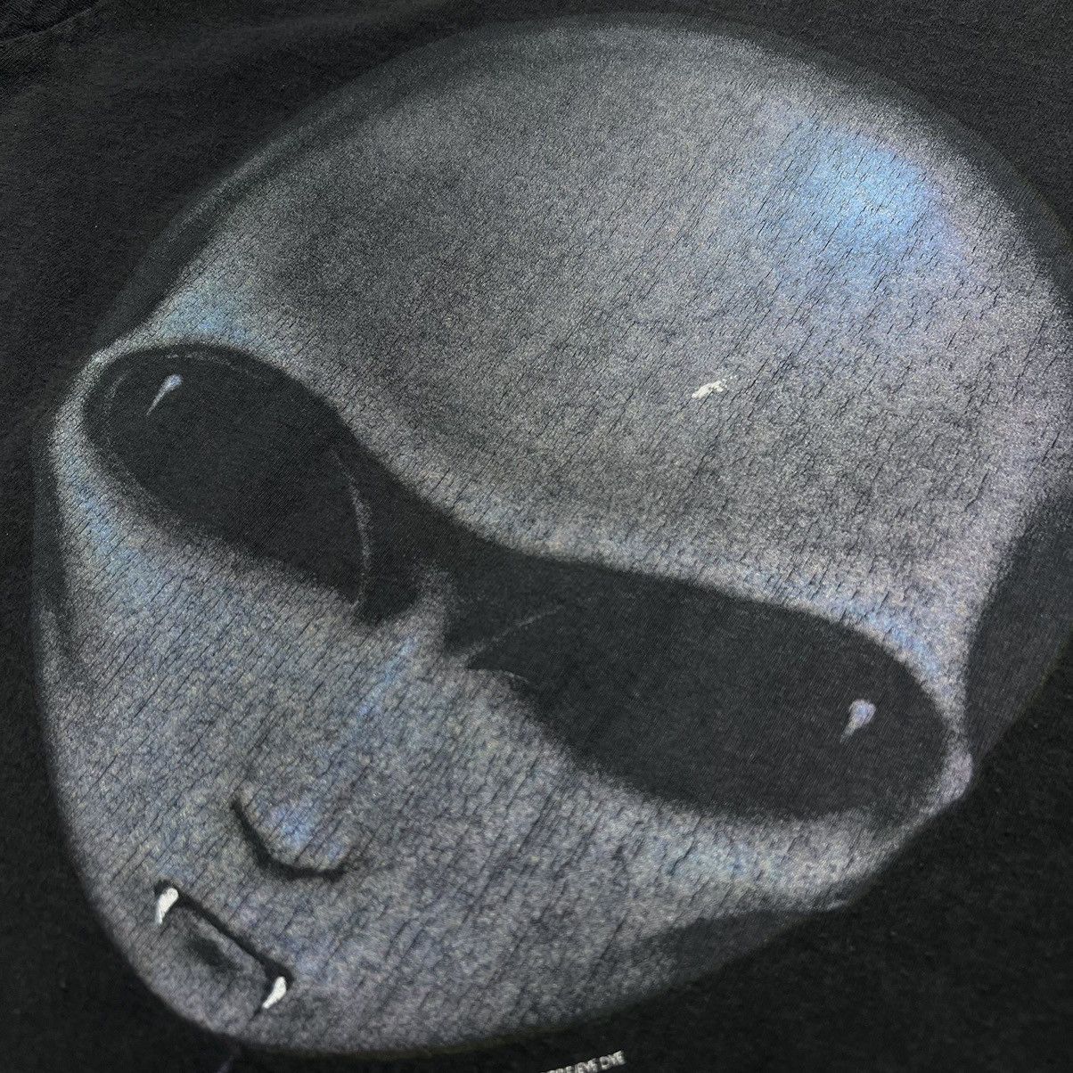 Vintage VTG Alienated Tee Shirt Long Sleeve Biffle Alien Workshop Size US L / EU 52-54 / 3 - 15 Thumbnail