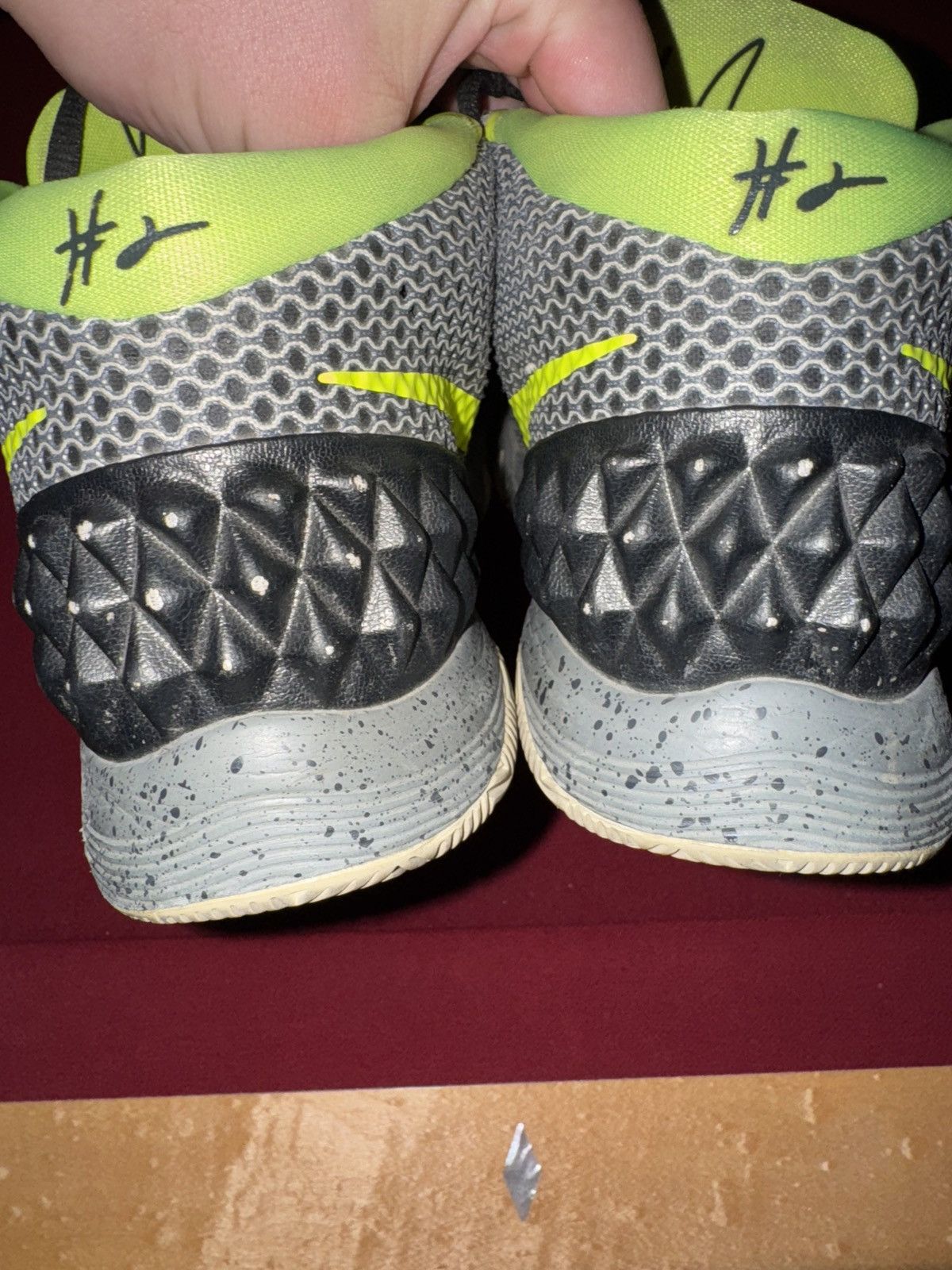 Nike NIKE KYRIE 1 DUNGEON Size US 9 / EU 42 - 8 Thumbnail