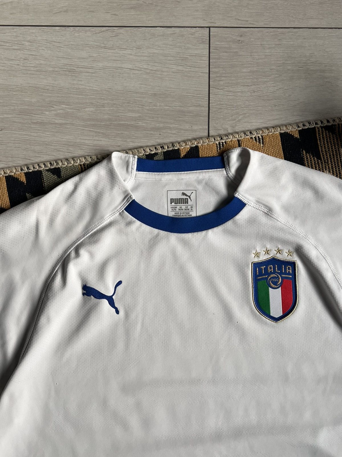 Puma × Vintage Vintage Puma Italy Blokecore Soccer Jersey Size US XL / EU 56 / 4 - 4 Thumbnail