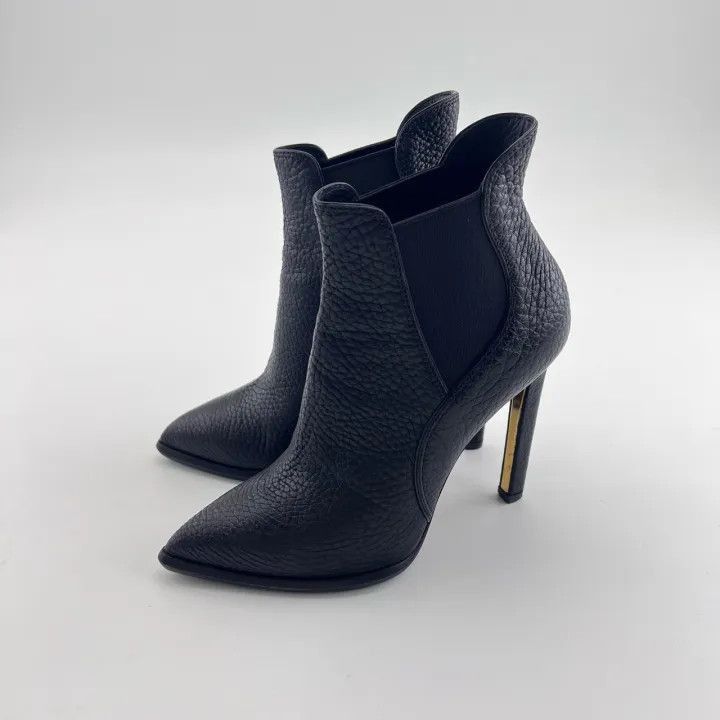 Louis Vuitton Louis Vuitton Black Leather High Heels for Women -2508 Size US 6 / IT 36 - 1 Thumbnail