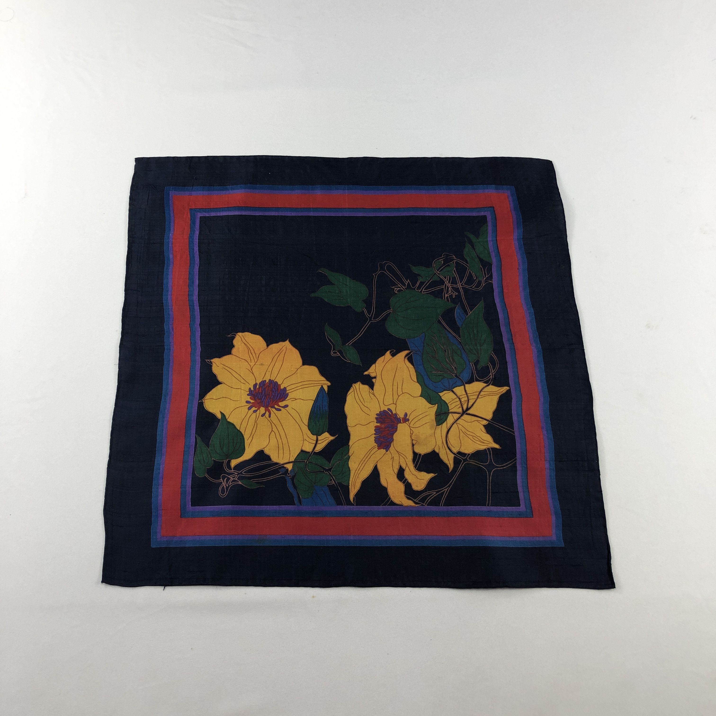 Vintage Vintage Floral Silk Handkerchief Bandana H3083 Size ONE SIZE - 1 Thumbnail
