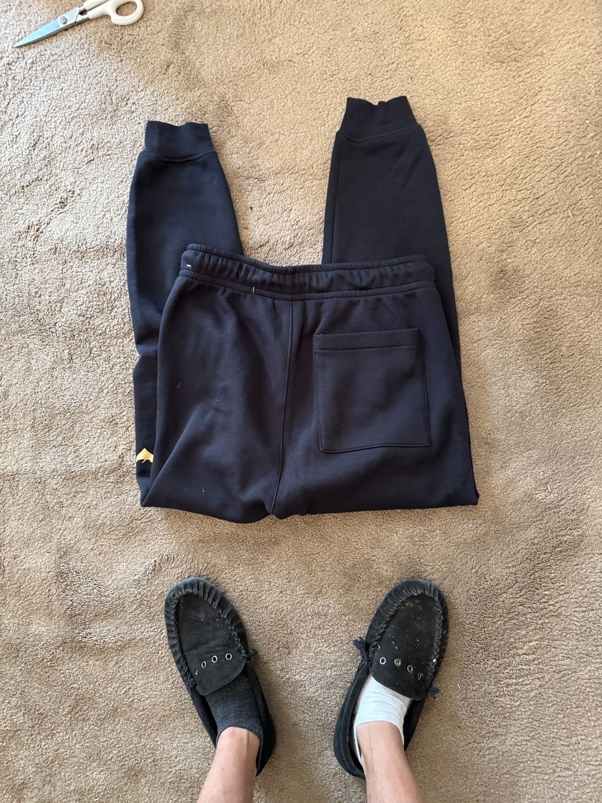 Jordan Brand Jordan Sweatpants Size US 30 / EU 46 - 3 Thumbnail