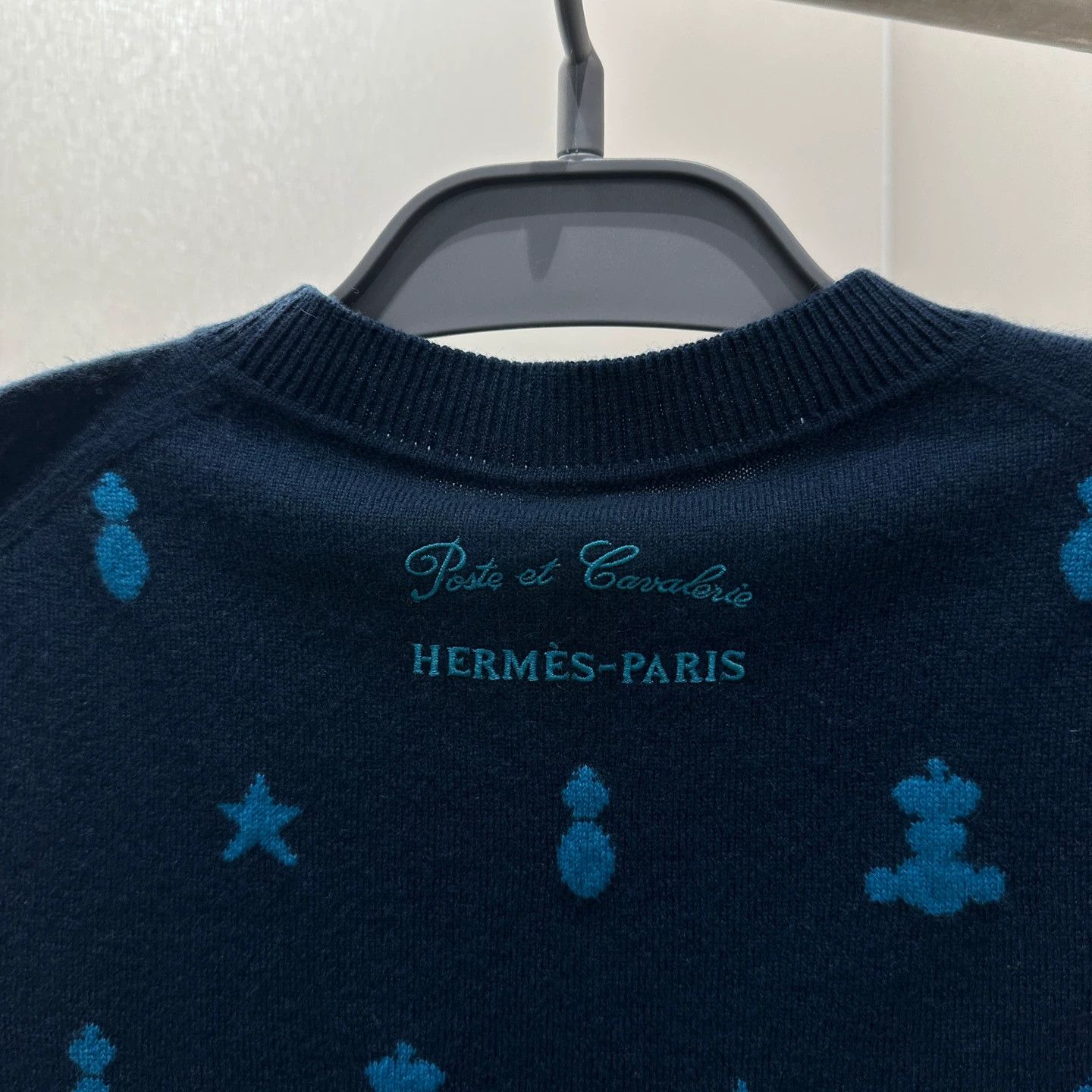 Hermes Hermes mar323 embroidered cashmere short sleeve 36 Size XS / US 0-2 / IT 36-38 - 7 Thumbnail