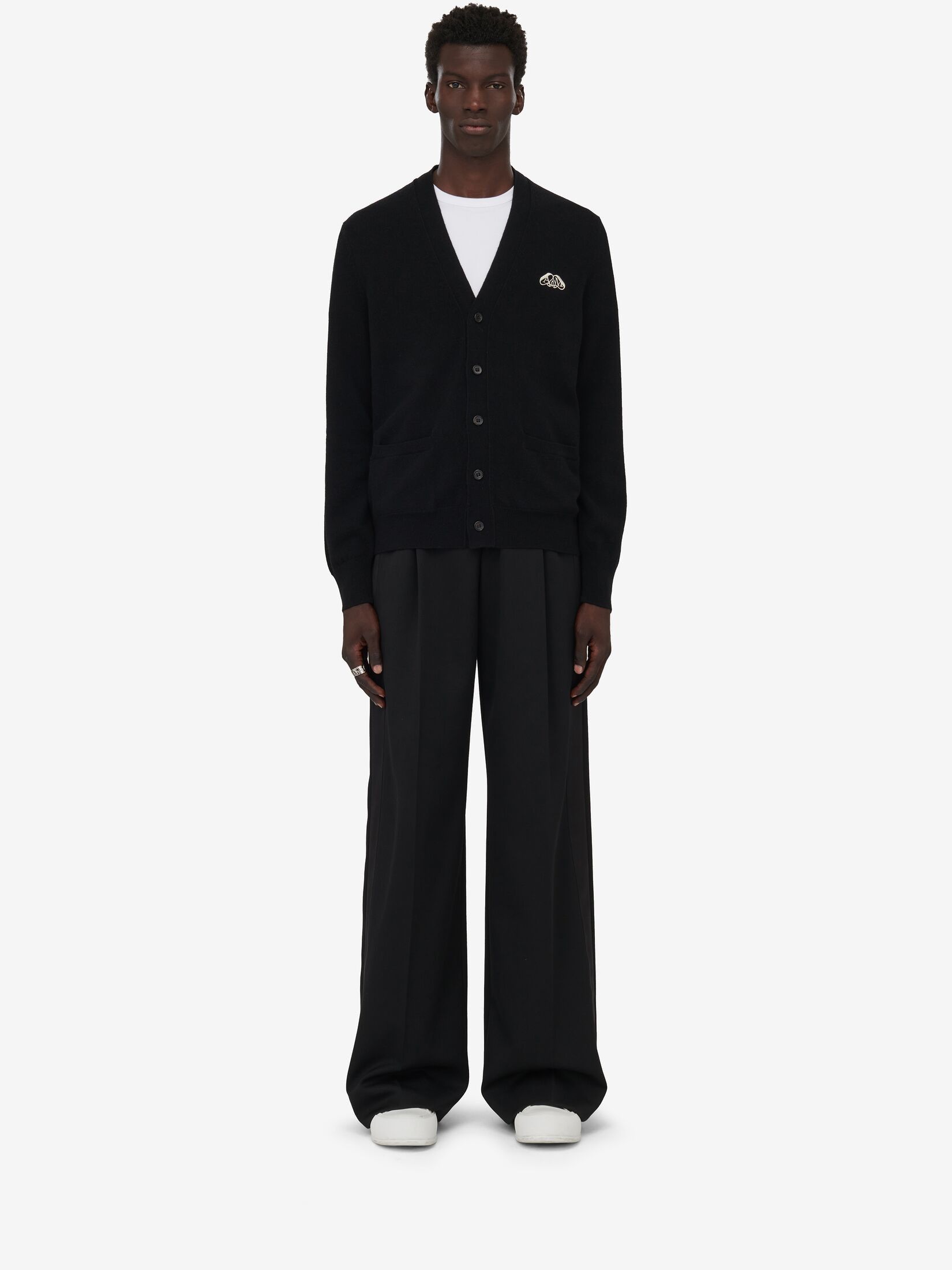 Alexander McQueen o1w1db10725 Seal Logo Cardigan in Black Size US M / EU 48-50 / 2 - 2 Thumbnail