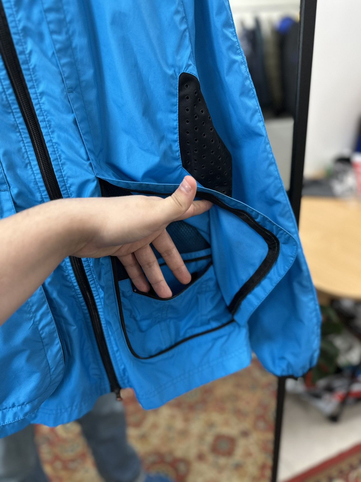 Nike × Vintage Nike Running Windbreaker Jacket Blue – Reflective m size Size US M / EU 48-50 / 2 - 4 Thumbnail