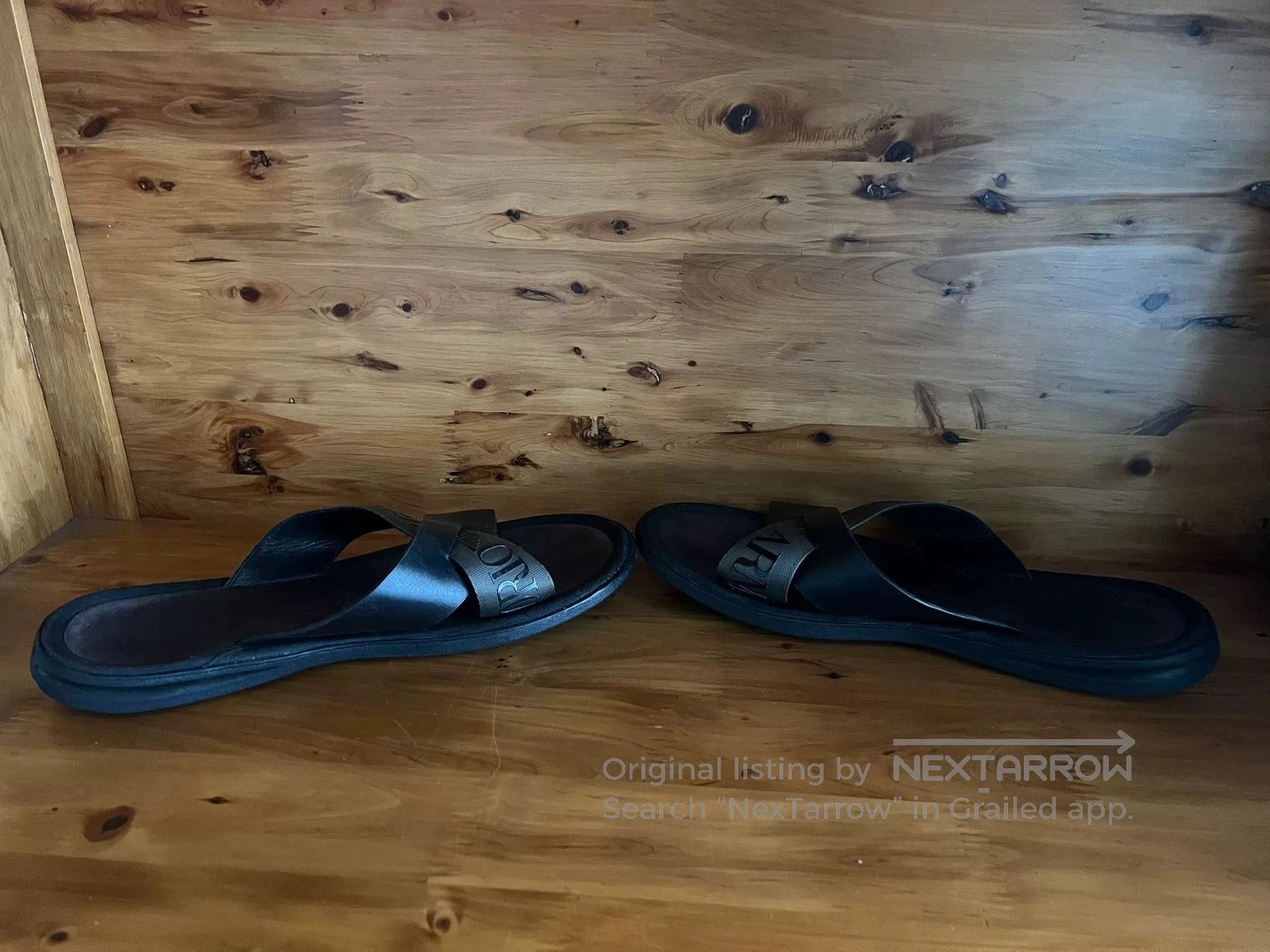 Emporio Armani Emporio Armani Leather Slippers. Size US 9 / EU 42 - 9 Thumbnail