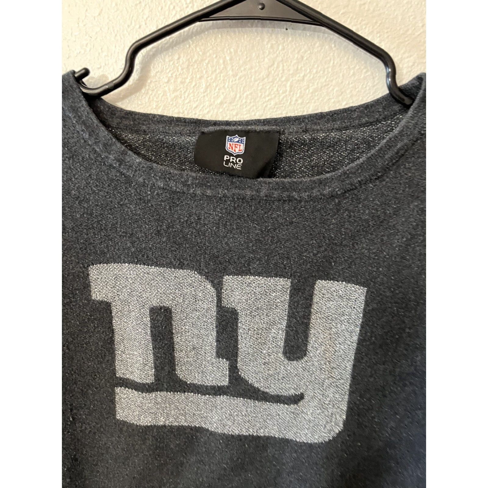 NFL NFL Pro Apparel New York Giants Womens Sparkle Logo Sweater Size L Gray Pullover Bling Logo Sweatshirt Womens L Giants NFL Apparel Size L / US 10 / IT 46 - 3 Thumbnail
