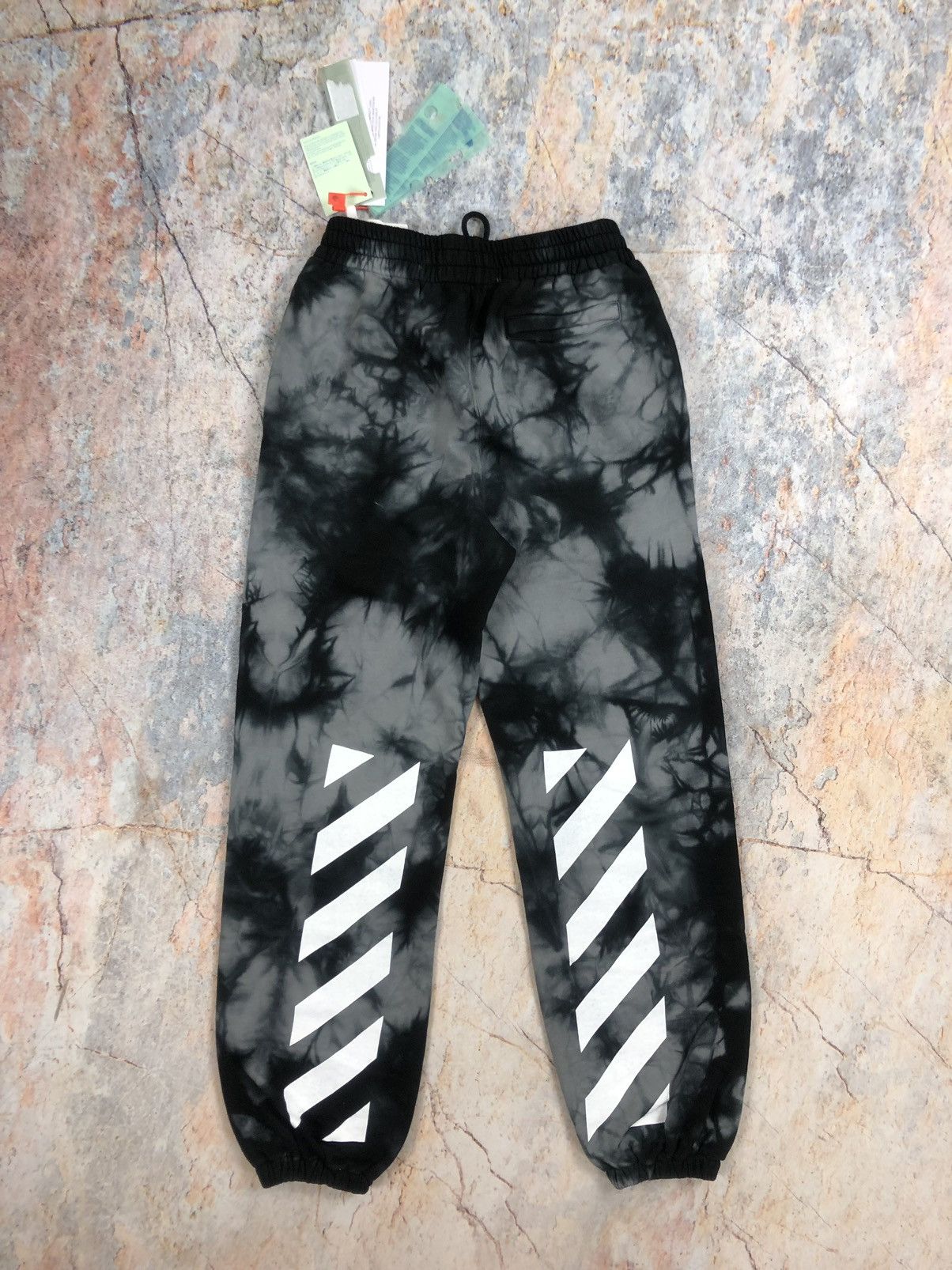 Off-White Off white new casual pants Size US 33 - 1 Thumbnail