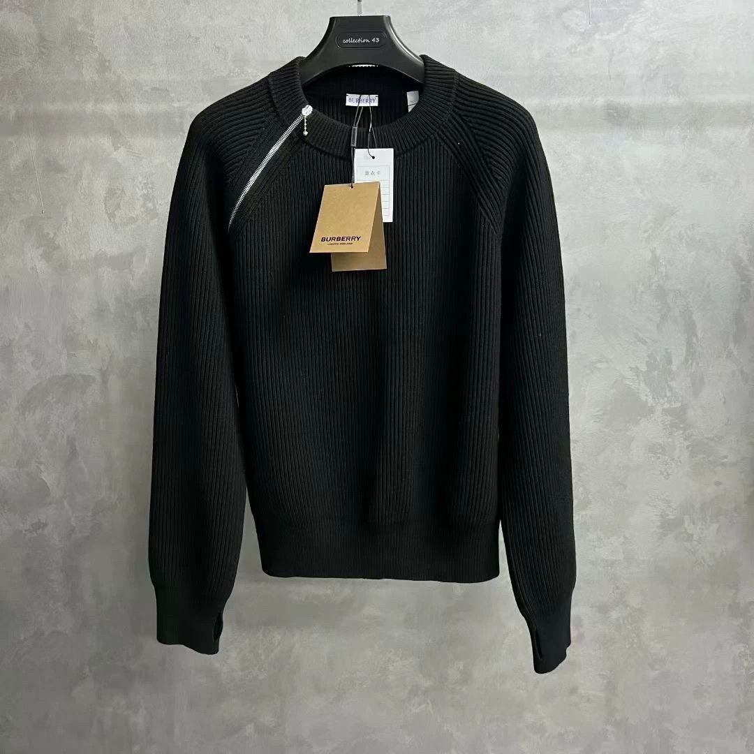 Burberry burberry black crewneck long-sleeve sweater Size US M / EU 48-50 / 2 - 1 Thumbnail