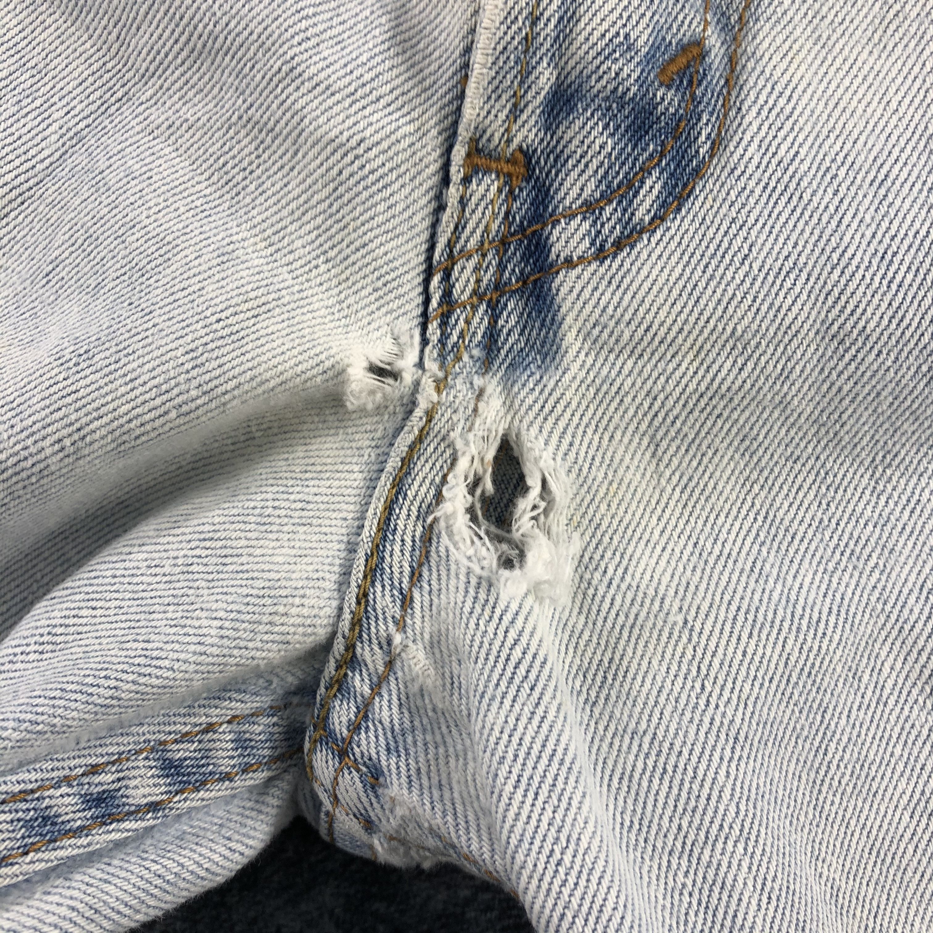 Levi's × Vintage Vintage Light Wash Levis 550 Jeans-JM3123 Size US 36 / EU 52 - 13 Thumbnail