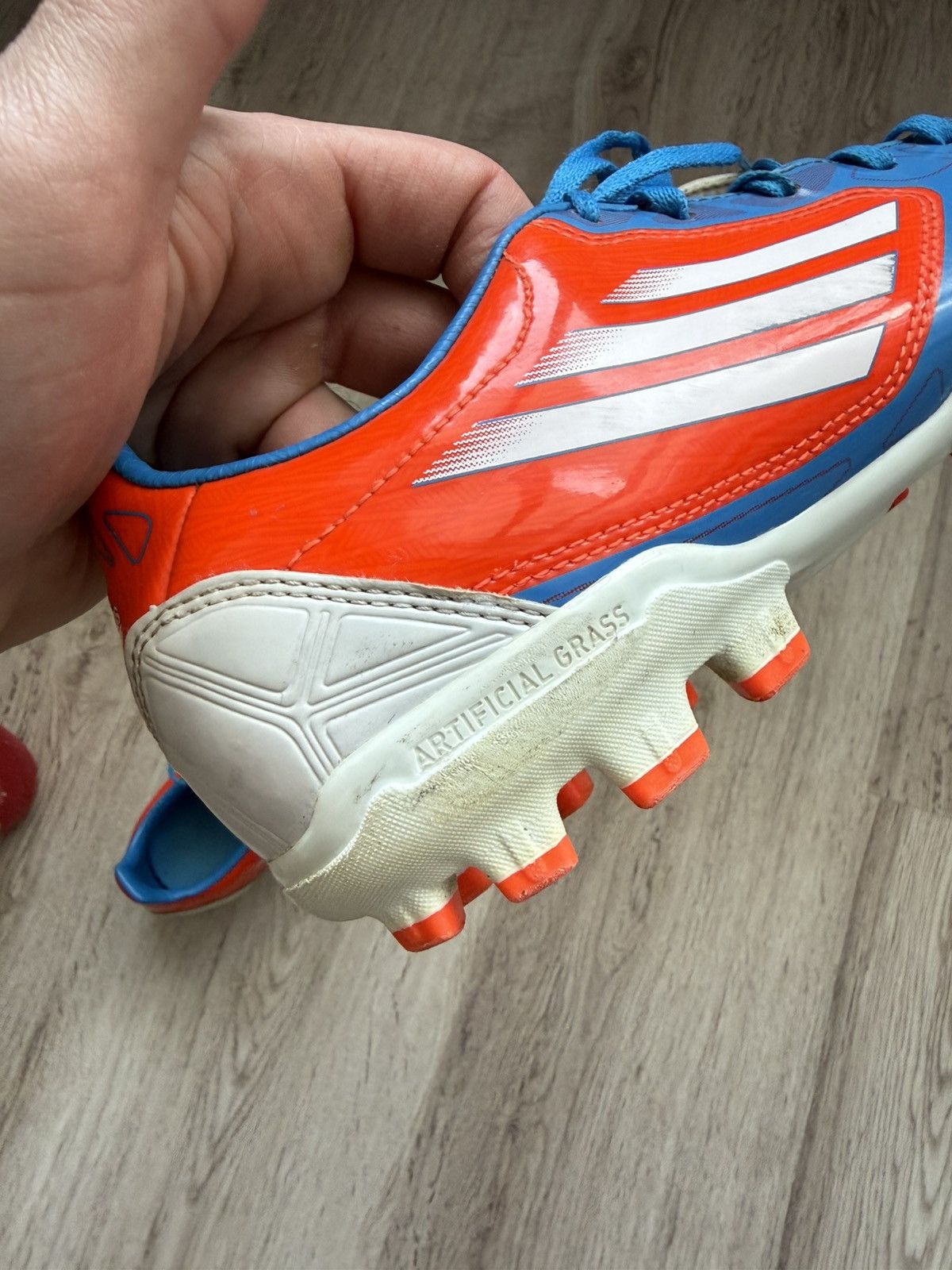Adidas Adidas F50 Soccer Cleats Red Blue FG Size US 9.5 (V21304) Size US 9.5 / EU 42-43 - 16 Thumbnail