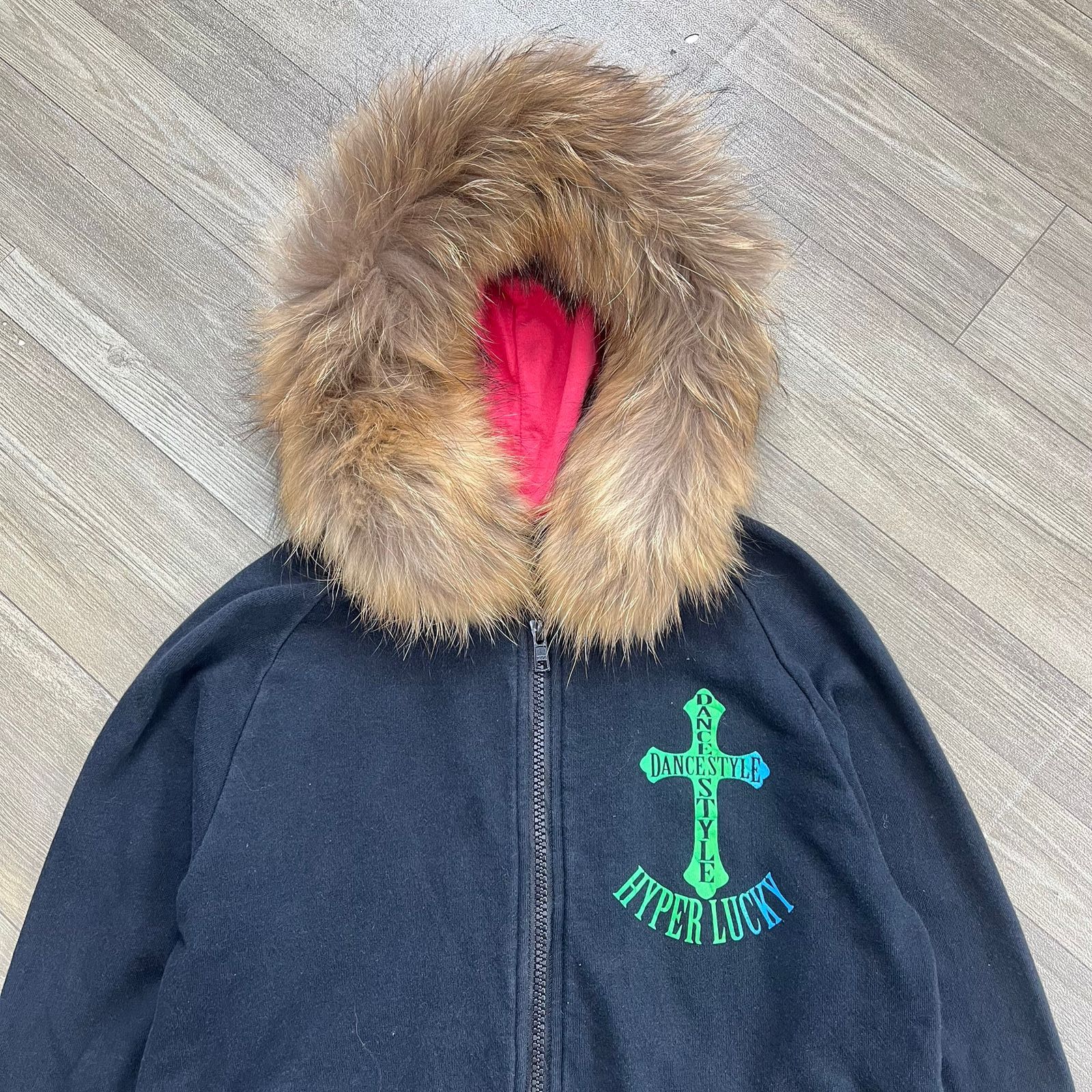 Japanese Brand 2000s Dance Style Cross Punk Gothic Lgb Zip Fur Hoodie Y2K Size US S / EU 44-46 / 1 - 2 Thumbnail