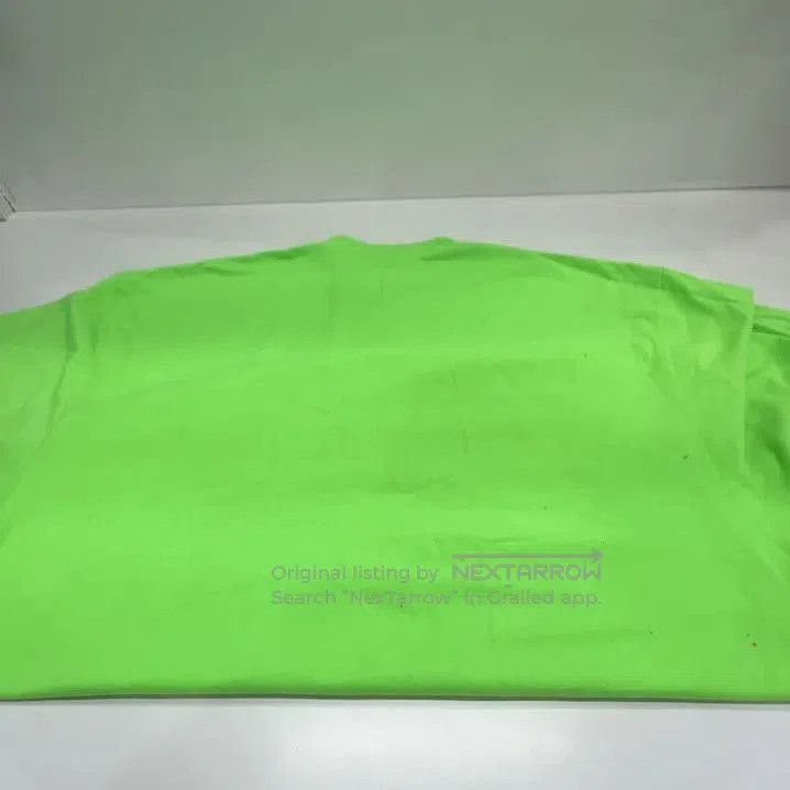 Balenciaga Balenciaga Fluorescent Green Long Sleeve T. Size US XXS / EU 40 - 8 Thumbnail