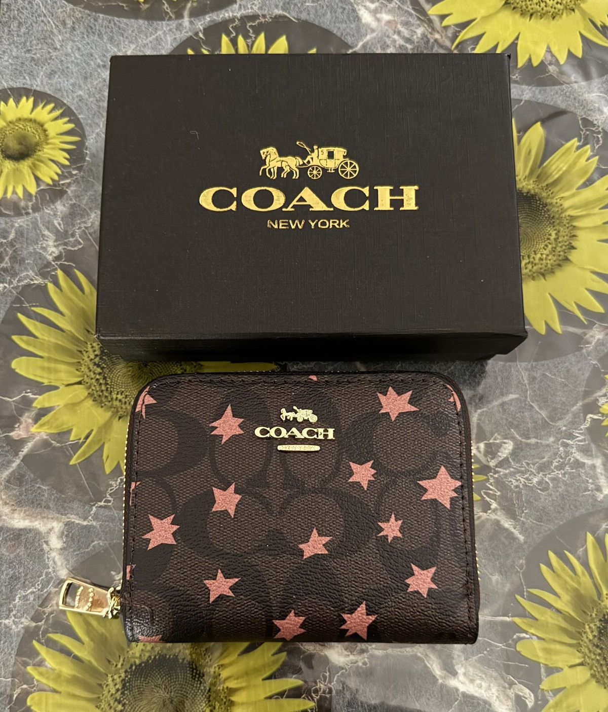 Coach Coach Brown Signature Star Print Small Zip Wallet with Box Size ONE SIZE - 1 Thumbnail